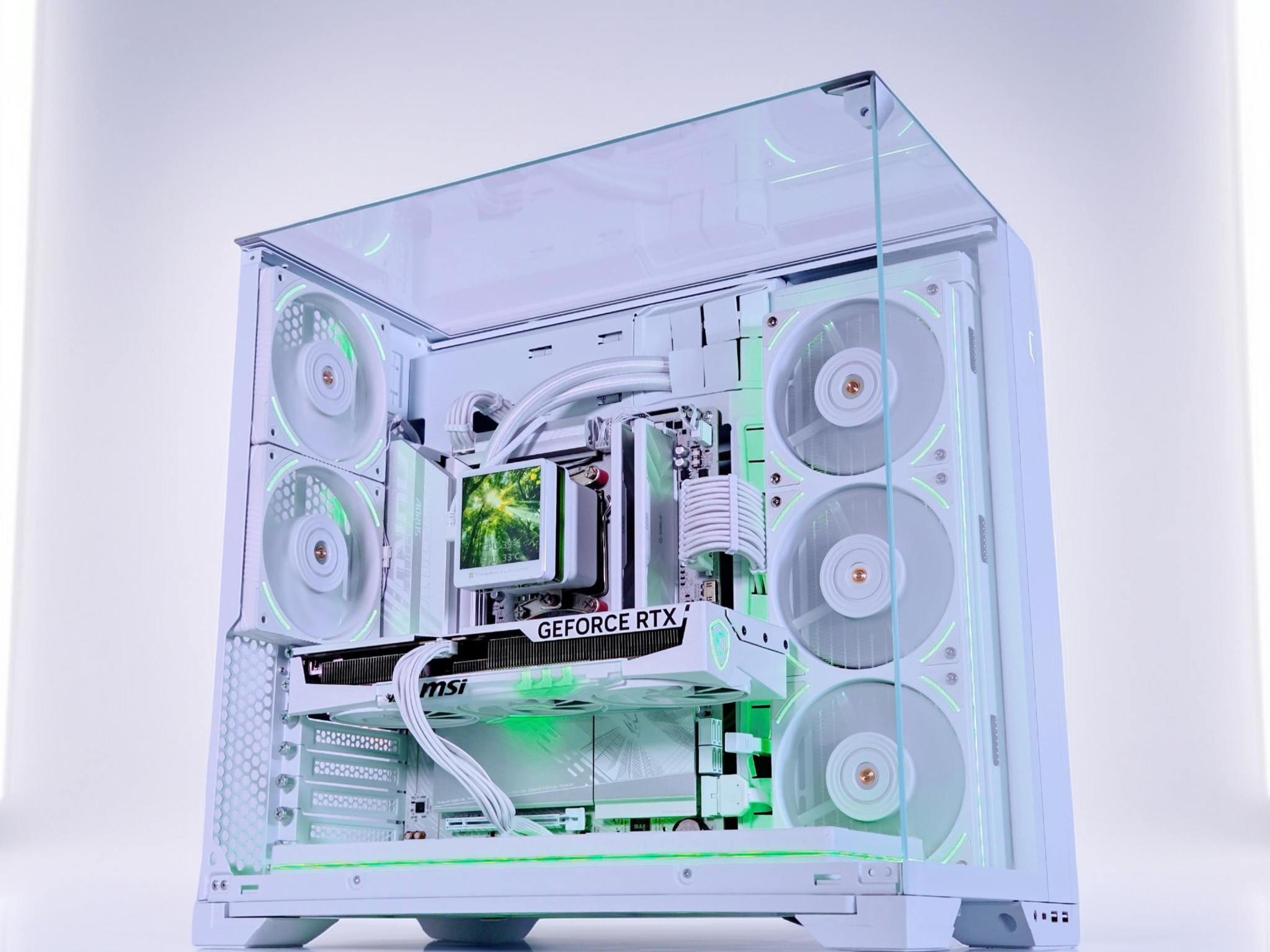🧊👑 Night King 3🧟‍♂️🗡️ Nvidia RTX 5070 Ti 16GB❄️AMD Ryzen 7 9850X3D❄️32GB DDR5❄️2TB NVME