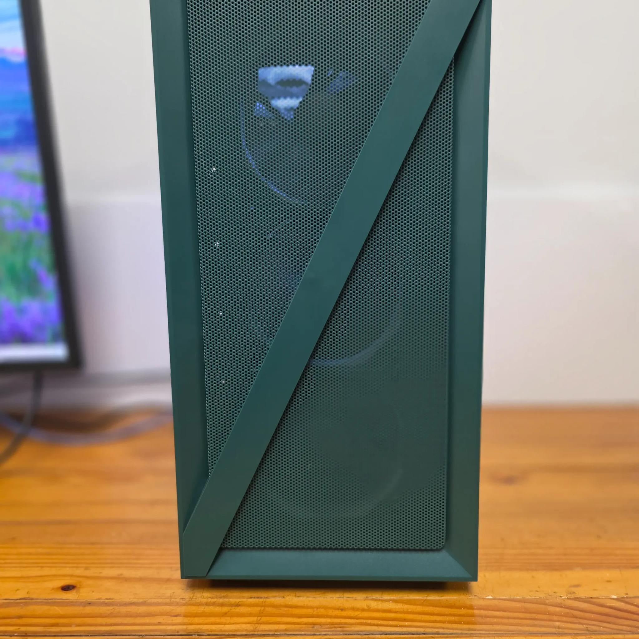 RTX 3060 TI Custom Gaming Computer PC (3060 TI, Ryzen 5 5600g, 32gb ddr4)
