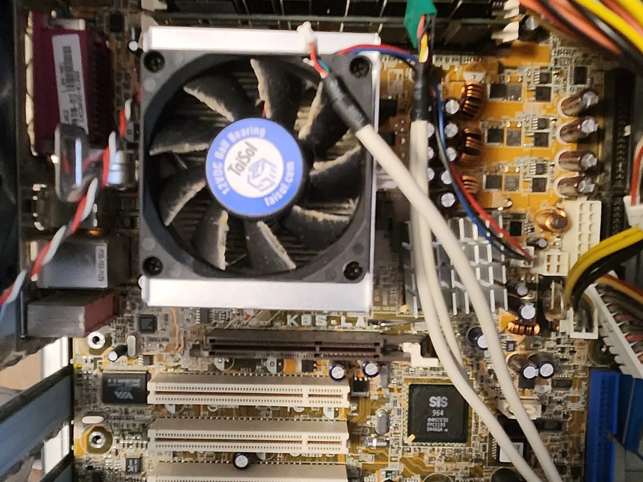 Prehistoric amd athlon 64 asus motherboard ram combo with a nvidia fx 5500 and a miscellaneous card