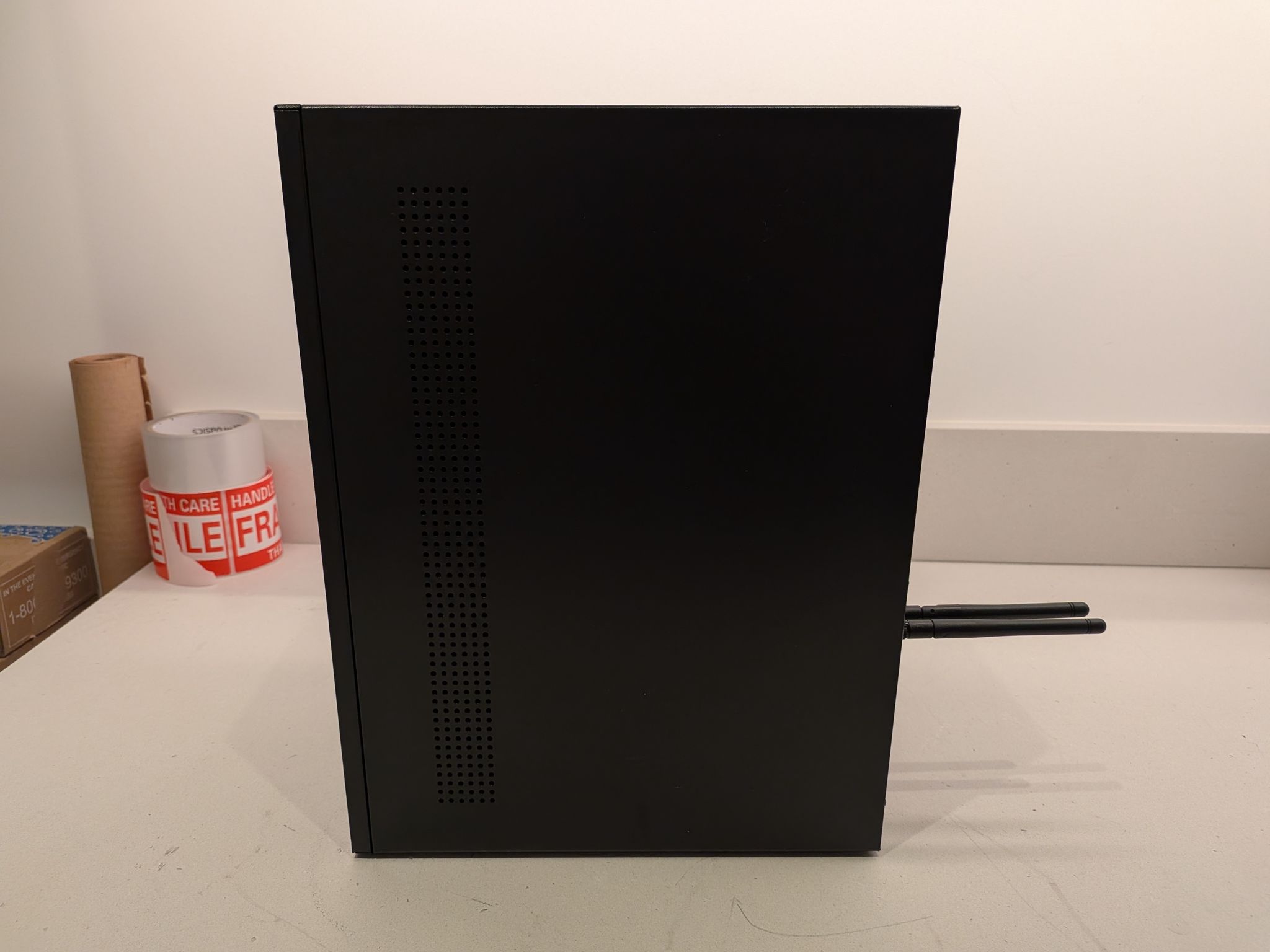 1080p Budget Sleeper - RTX 4060, Ryzen 5 5600, 32 GB DDR4 RAM, 1 TB NVME, RGB