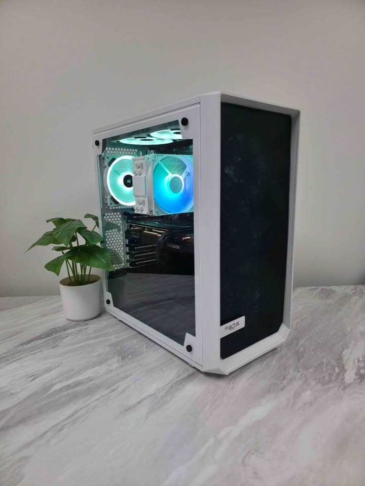 1080p Streaming / Gaming PC l Radeon RX 7600 l Ryzen 5 5500 6 Cores 12 Threads l 32GB DDR4 3600 MHz