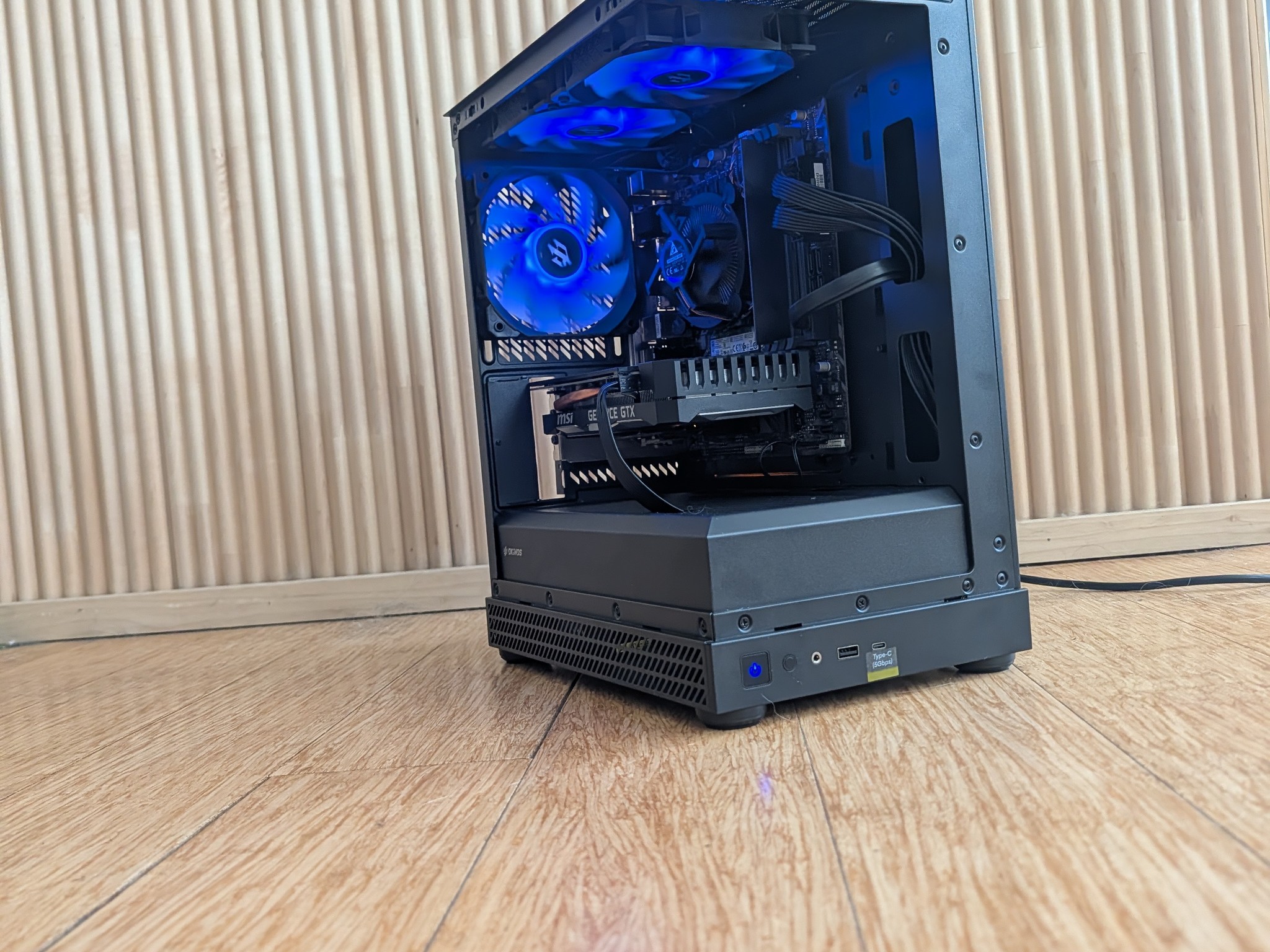 Custom gaming PC | GTX 1660 | I5 9400F | 16GB | 512GB |