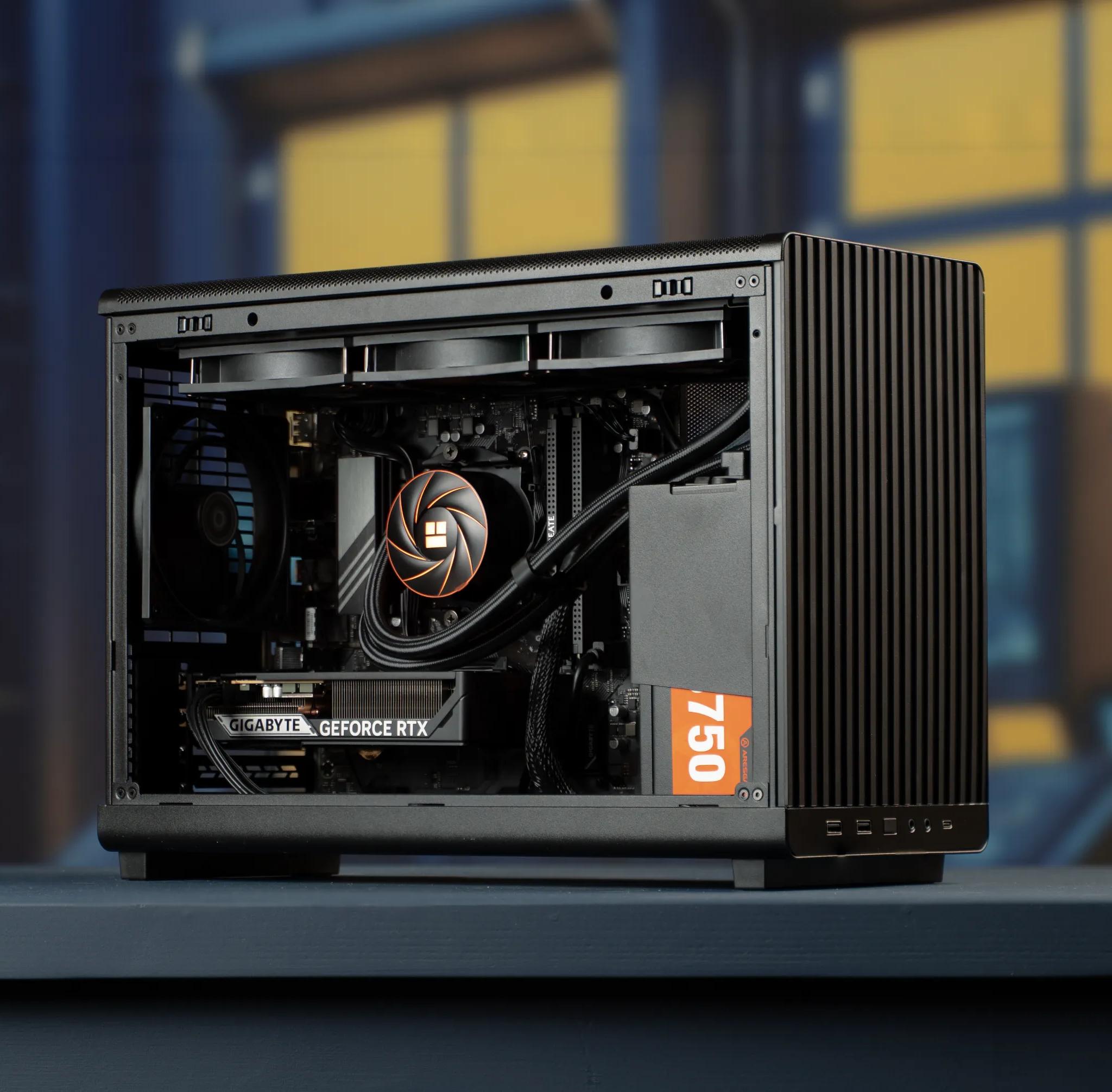“STRATPERSONA 2” RTX 5060 Ryzen 5 7600X 32GB 1TB Windows 11 Gaming PC Powerhouse