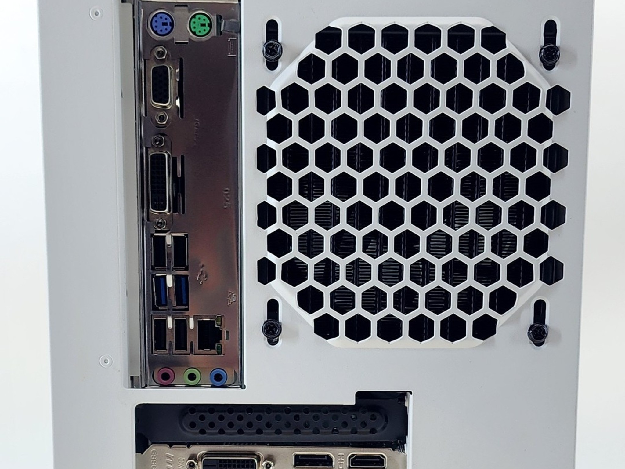 Gaming PC i5-6500 16GB RAM 1TB SSD GTX 1650 4GB Windows 11 Computer