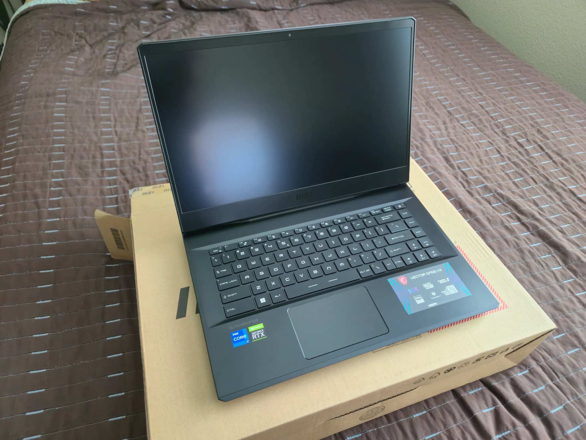 MSI Vector GP66HX 12UGS Gaming Laptop.32GB DDR5,i7 12800HX,RTX 3070Ti 150watt.1TB SSD,15.6"QHD 165Hz