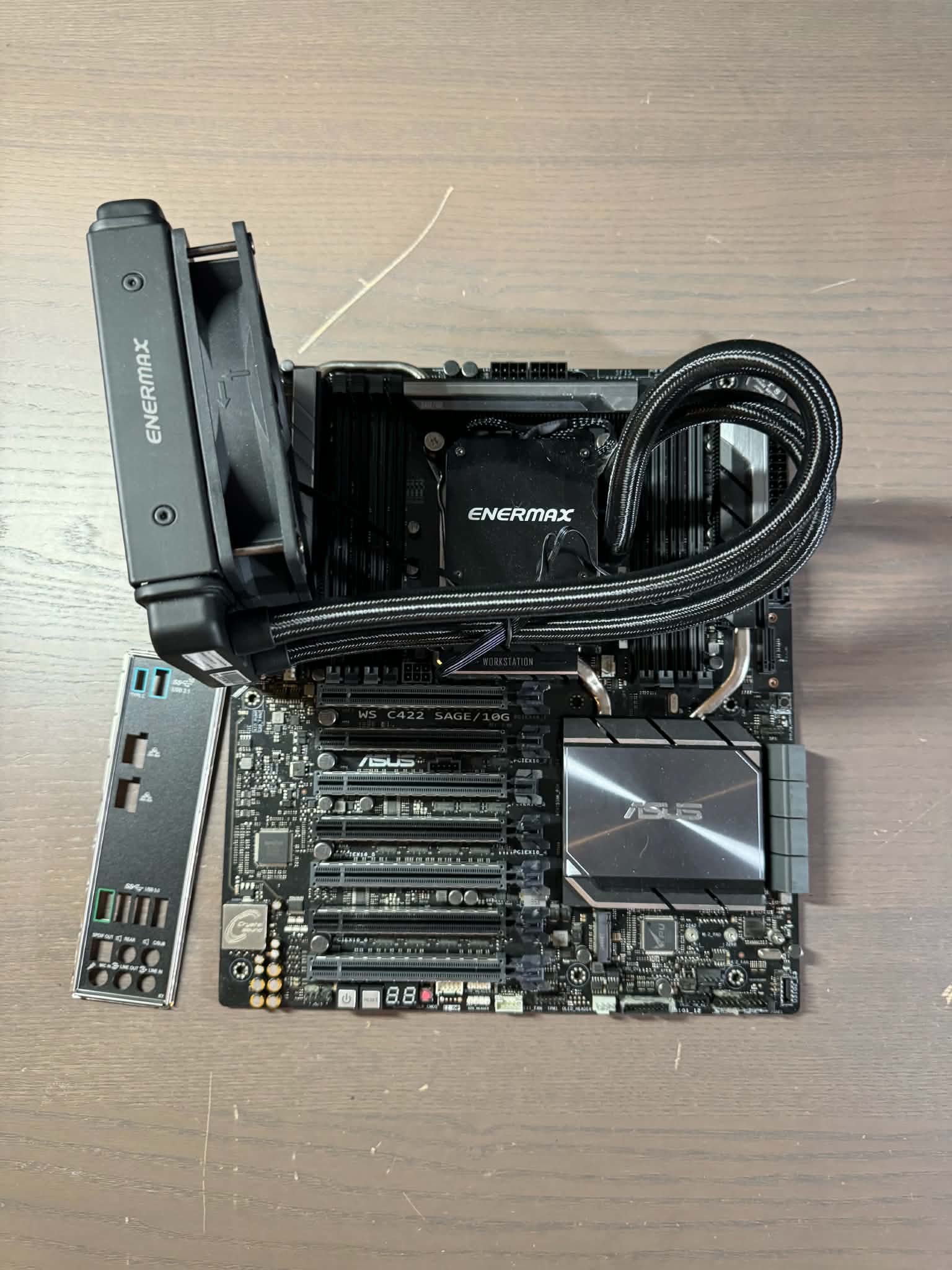 ASUS WS C422 SAGE/10G Server Motherboard LGA2066 DDR4 Motherboard & Serverboard