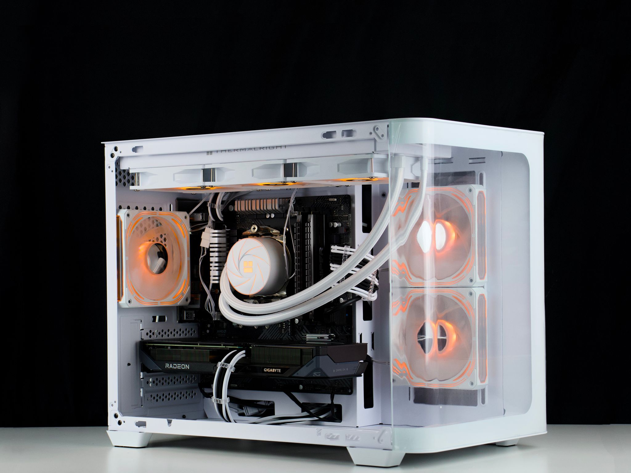❄️🧊💎 Whiteout 1440P Gaming PC | RX 9060 XT 16GB, Ryzen 7 5800X, 32GB RAM, 1TB | ❄️🧊💎
