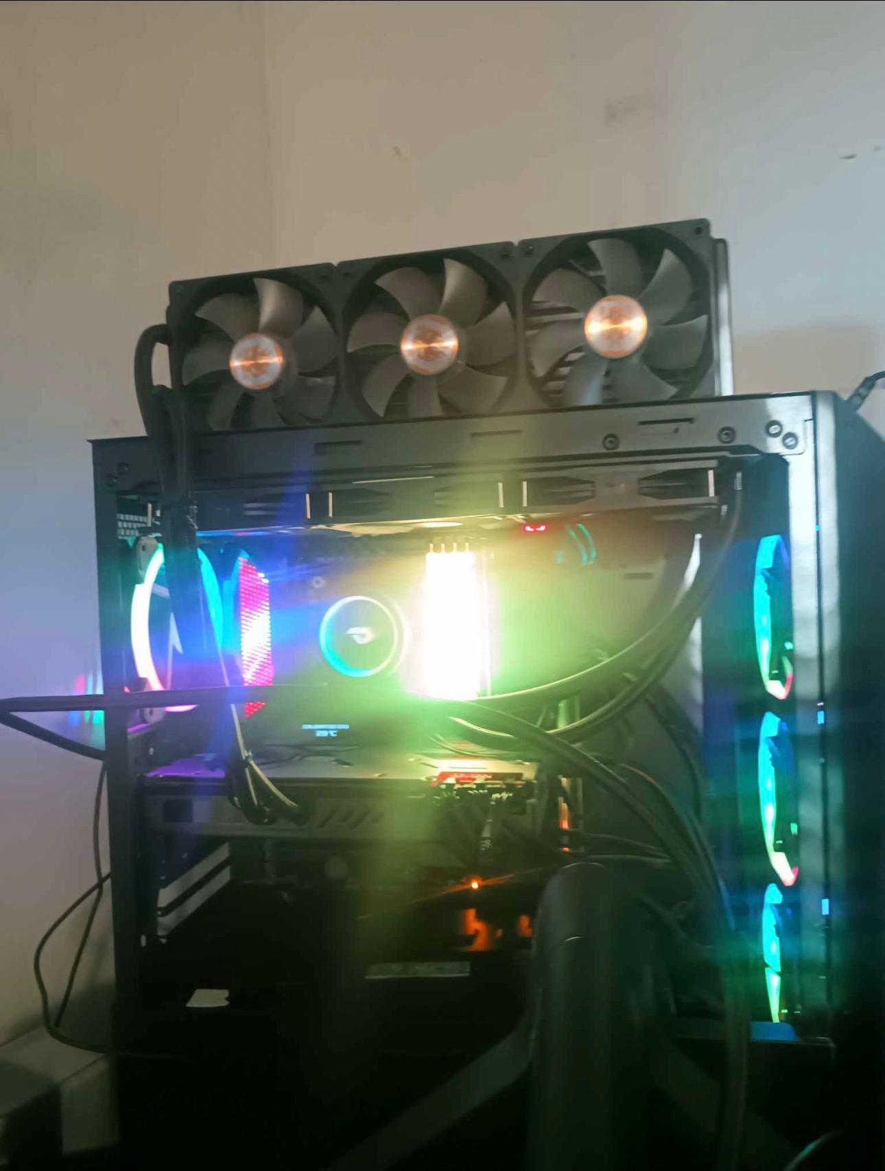 Sapphire TOXIC Limited Edition Radeon RX 6950 XT