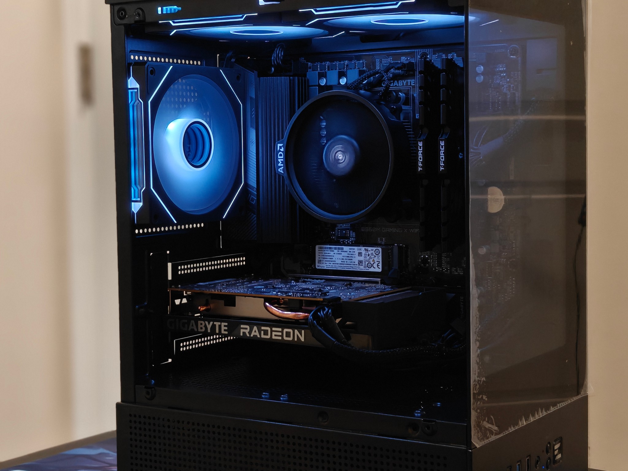 Radeon RX 6500 XT Custom Gaming PC - Ryzen 5 5500, 16GB RAM, 512GB SSD