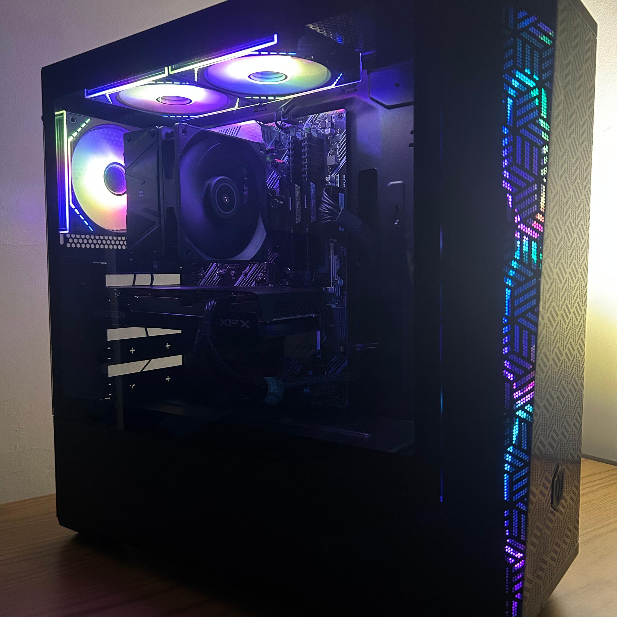 Radeon RX 7600 Custom Gaming PC - Ryzen 7 5700X