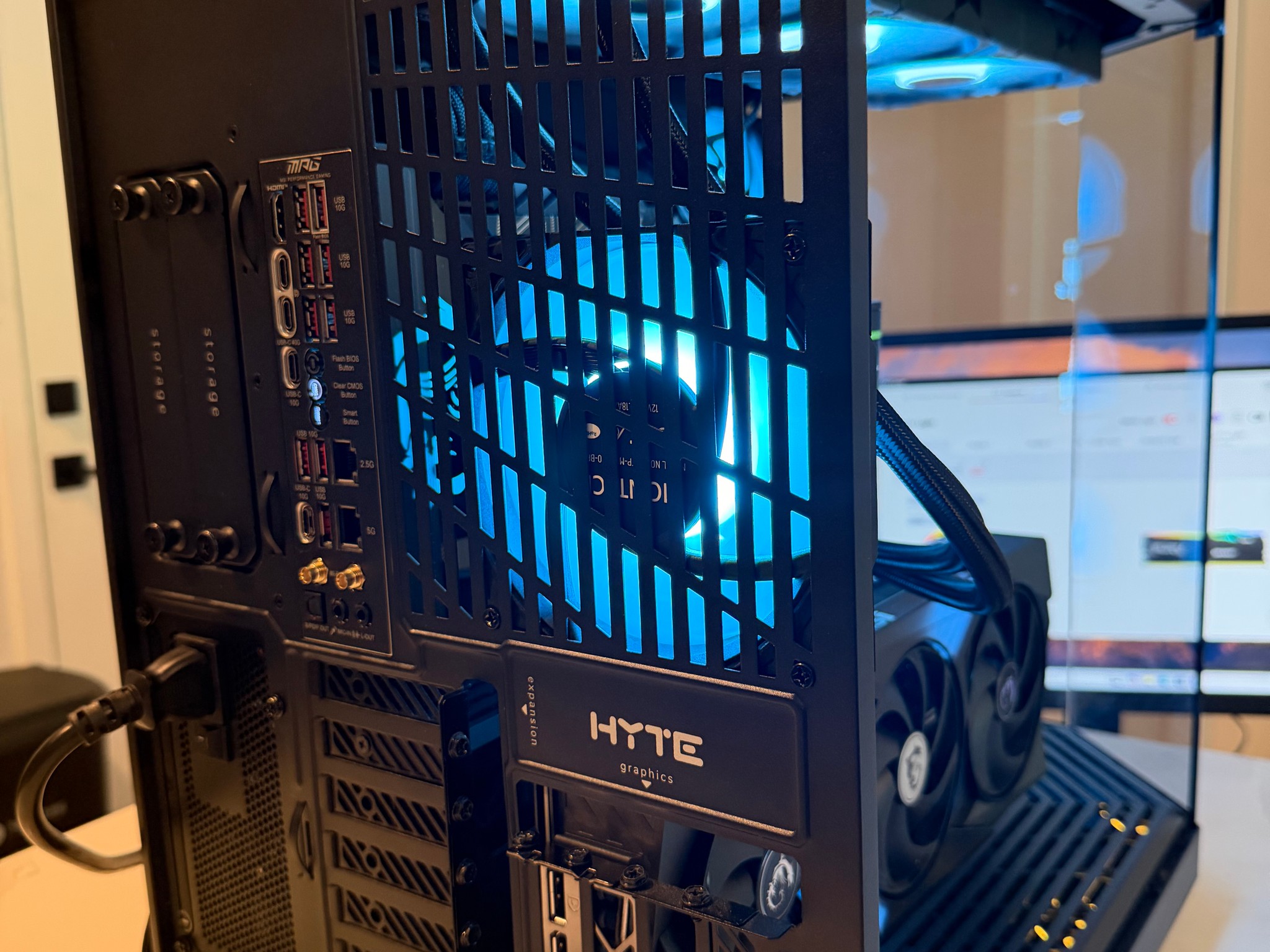 High End Gaming PC | RTX 5070 | RYZEN 9 9950X3D | 32GB DDR5 | 2TB SSD | WIFI & BT | WINDOWS 11