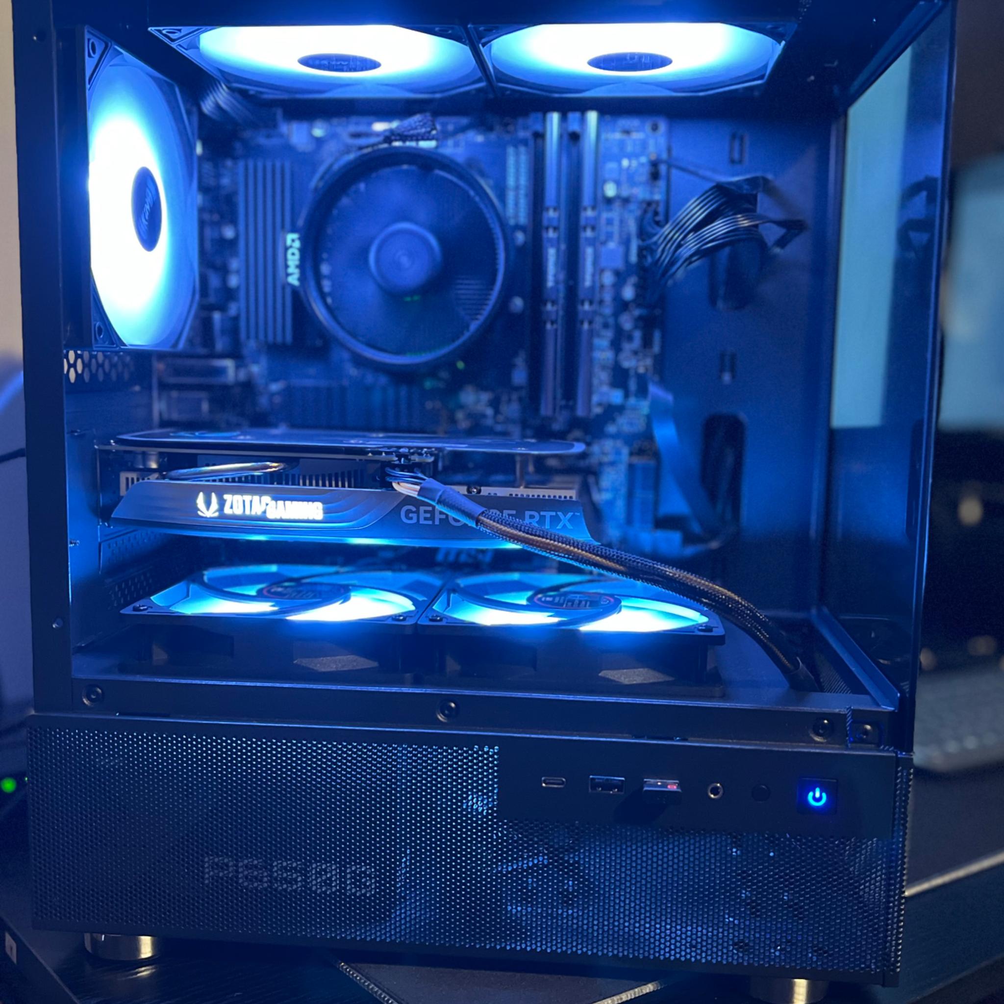 BF special Ryzen 5 5600/RTX 4060 8GB/1.25GB NVME SSD/16 GB RAM/ARGB fans