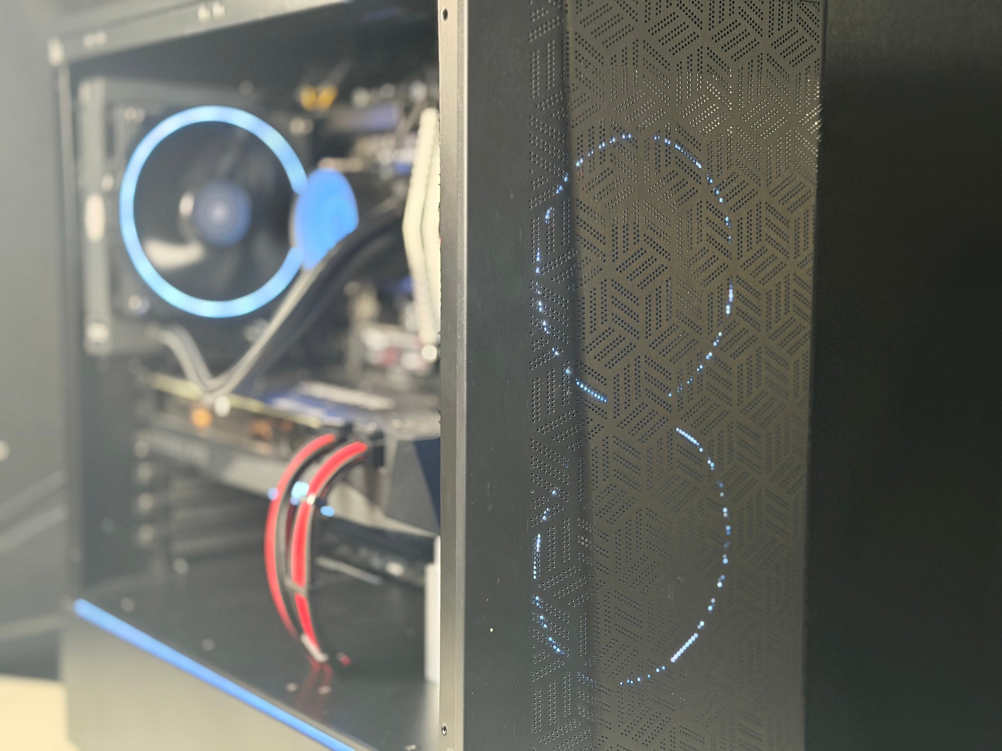 ⚡ Value Gaming PC | i7-11700K | RTX 3070 | 16GB RAM | 1TB SSD | Liquid Cooled | WiFi