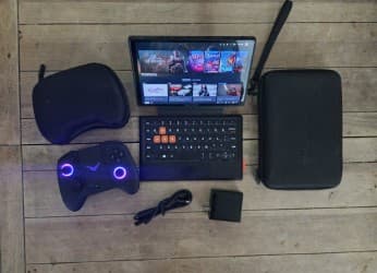 Onexplayer X1 Mini (8840u) 32gb / 1TB with Joycon controllers