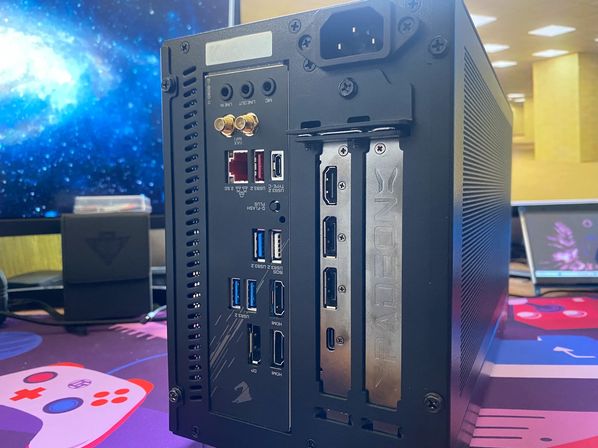 Mobile PC - RX 6800 XT | Ryzen 7 5700X3D | 1TB M.2 SSD | 32GB DDR4 | 850W Gold PSU