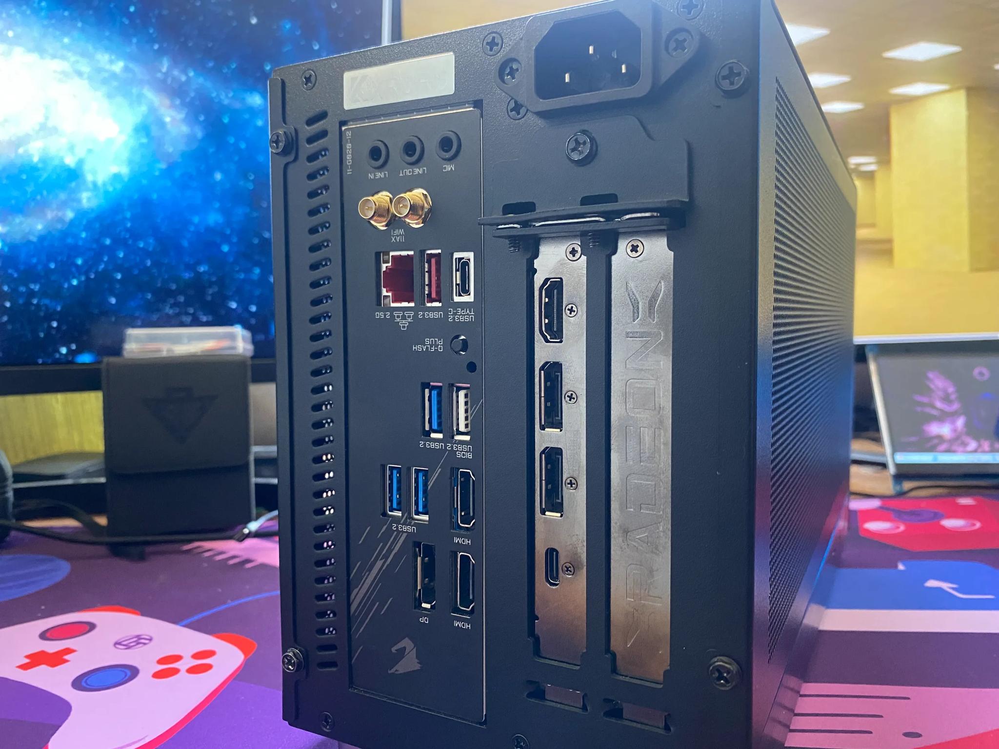 Mobile PC - RX 6800 XT | Ryzen 7 5700X3D | 1TB M.2 SSD | 32GB DDR4 | 850W Gold PSU