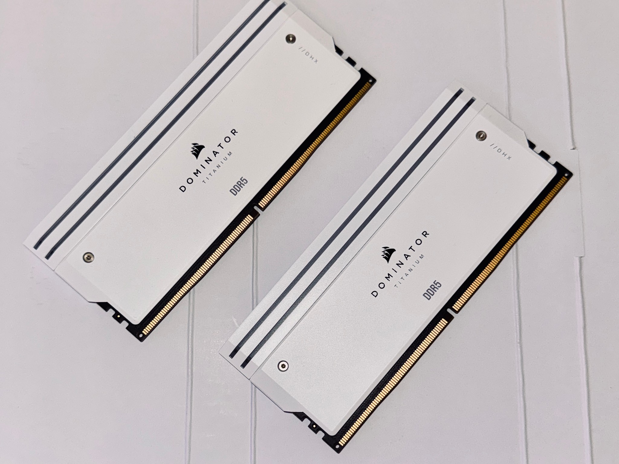 🤍 Corsair Dominator Titanium 32GB DDR5 7200MT/s White Premium Memory Kit 🤍