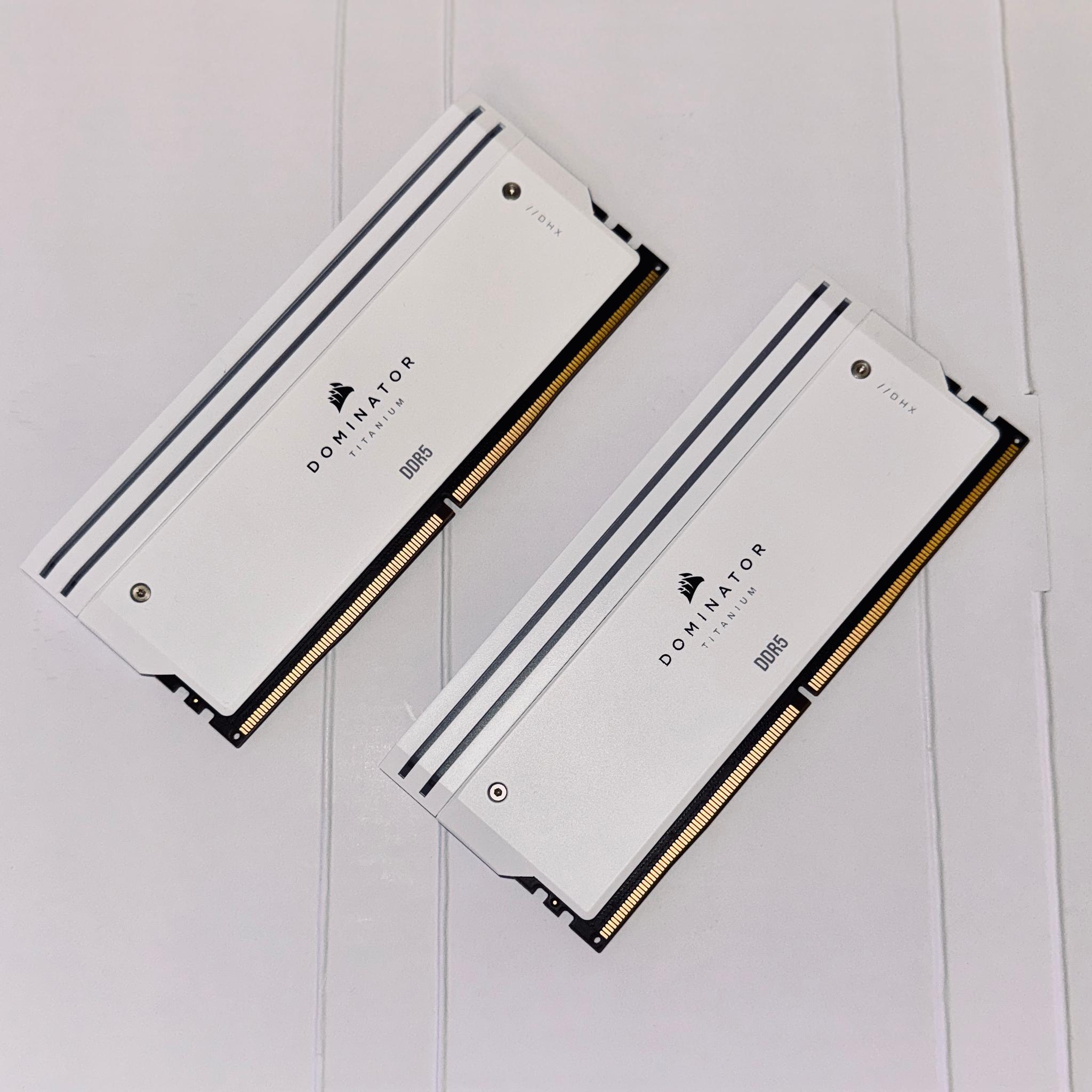 🤍 Corsair Dominator Titanium 32GB DDR5 7200MT/s White Premium Memory Kit 🤍