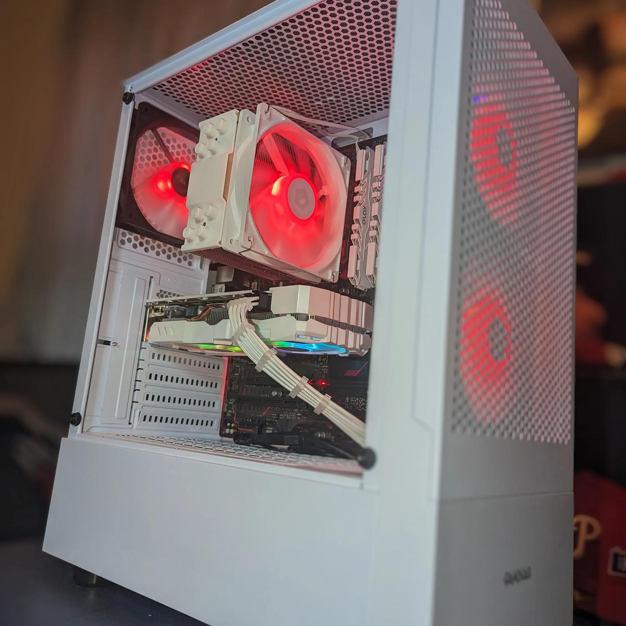 FORTNITE 180 FPS! | Best E-sports gaming PC | Ryzen 5 4500 RX 580 2048 8GB