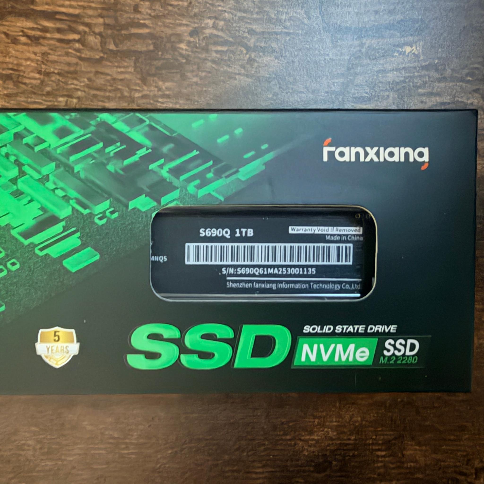 Fanxiang S690Q 1TB Gen 4x4 NVMe M.2 ssd