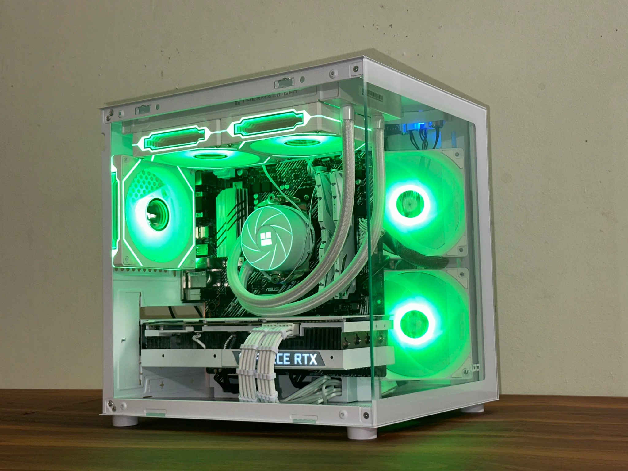❄️ Frostbite| RTX 3080 | Ryzen 5 5600X | 32GB | 240mm AIO