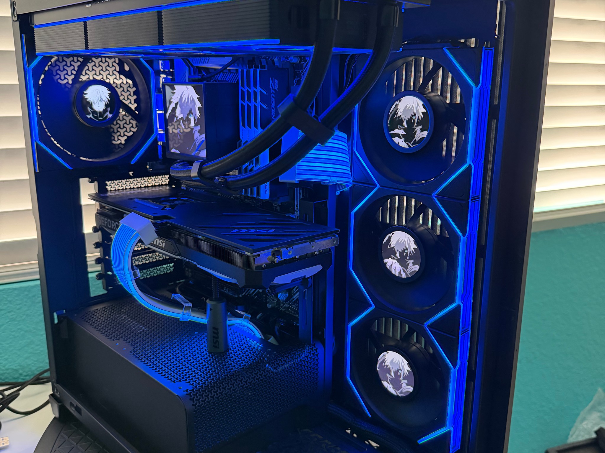 🎮 CUSTOM SHOWCASE GAMING PC | RTX 4070 + RYZEN 5 5600X3D