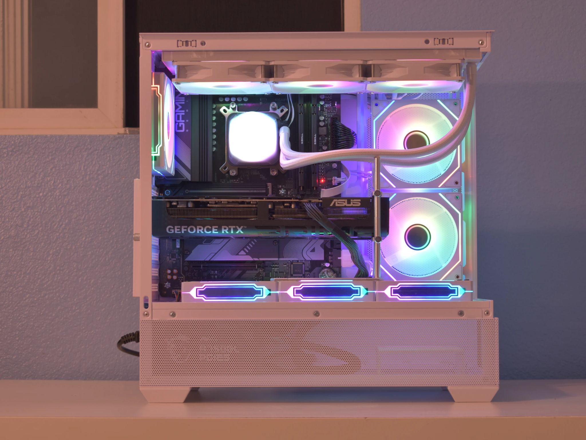 🚀High End Gamer🚀 Ryzen 7 9800X3D | RTX 5070ti 16GB | 32GB DDR5 | 2TB nVME SSD | White | RGB+Wifi