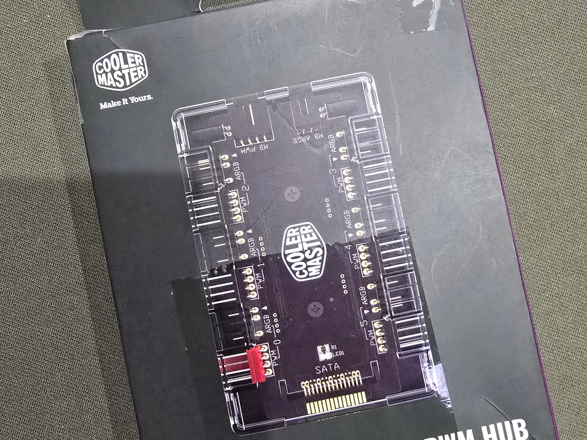 Cooler Master MasterFan 6 PWM 6 ARGB Hub * USED *