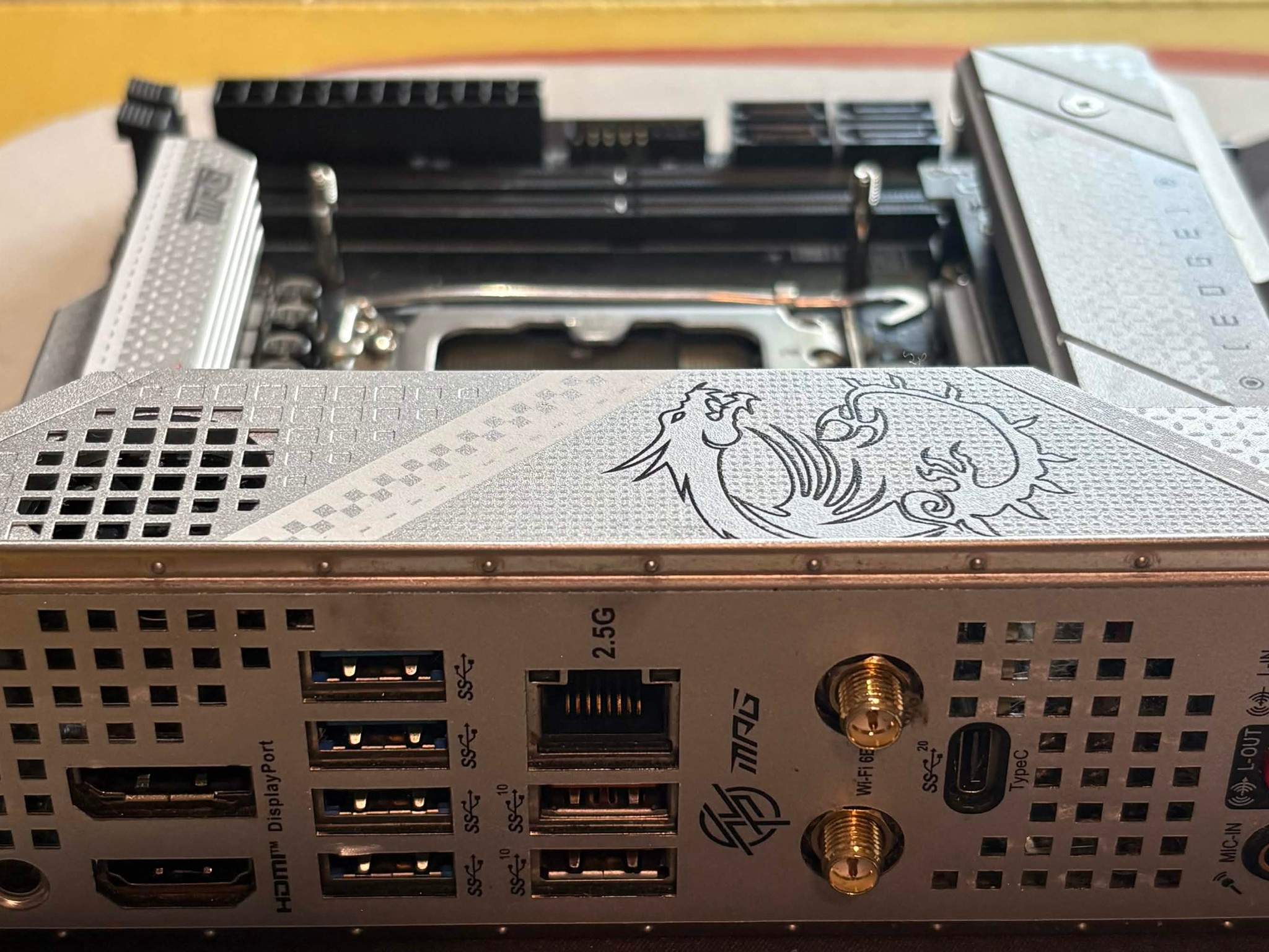 MSI MPG Z790I EDGE WIFI (Mini-ITX LGA1700 Motherboard)