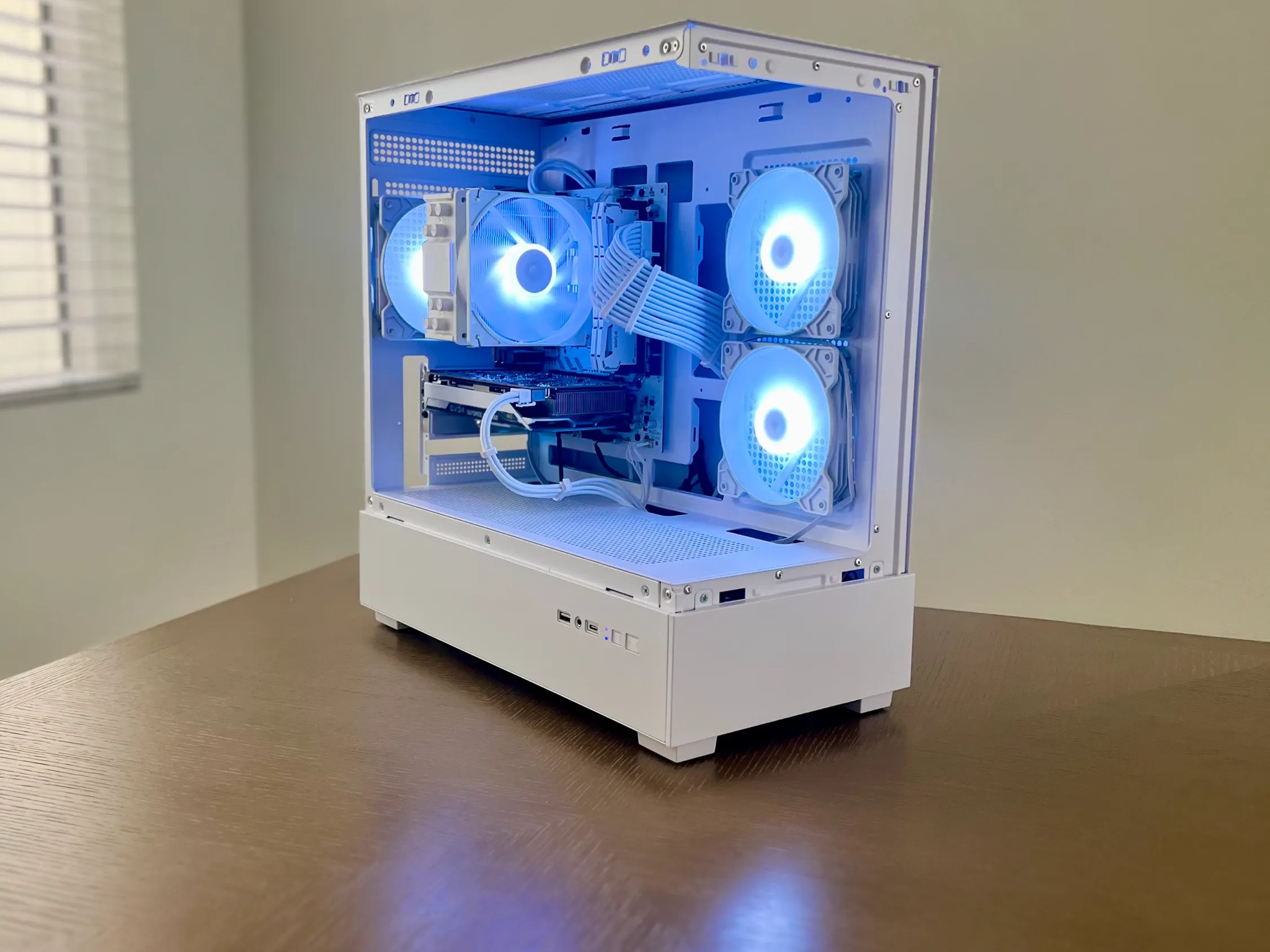 Entry Level Beast |GTX 1060 | RYZEN 7 2700x | 16GB RAM | WIFI & BT| Windows 10 - 1080p Gaming PC