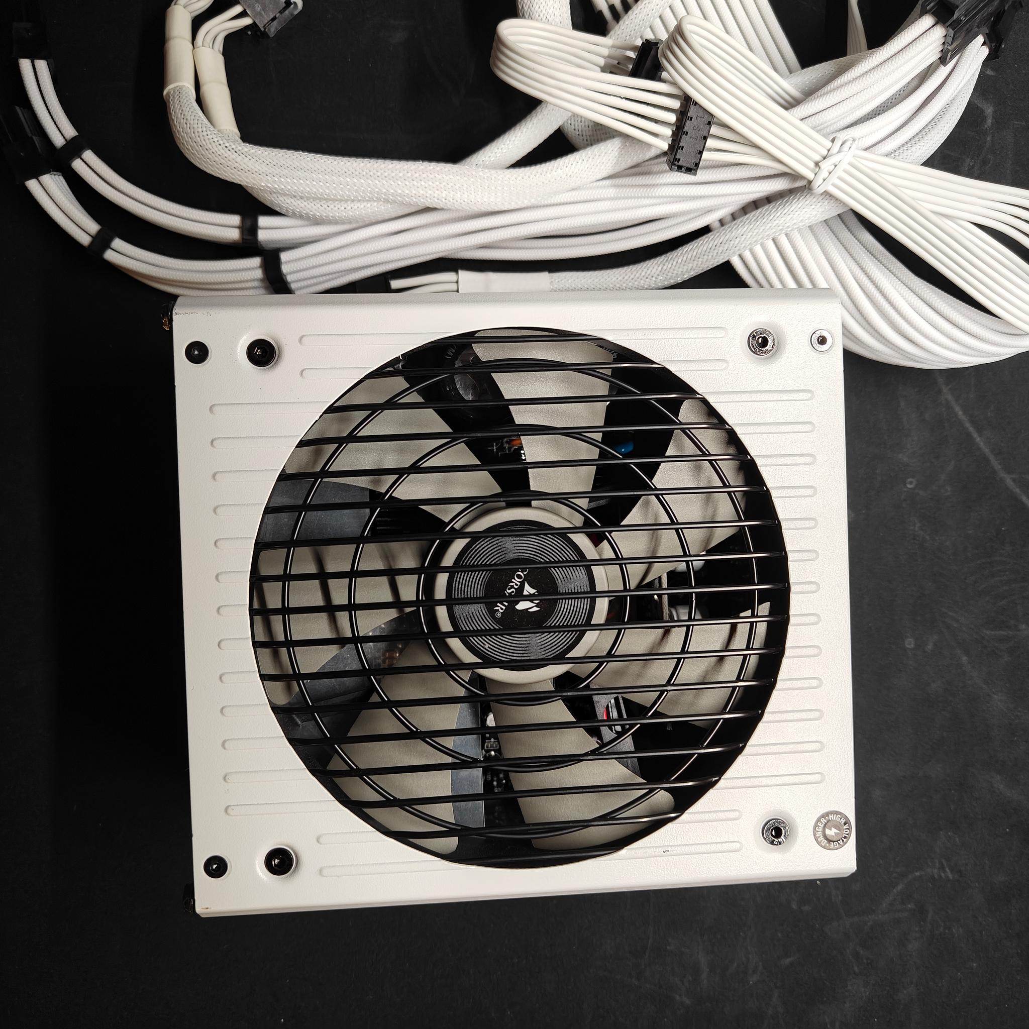 Corsair RM750x 750W 80 Plus Gold Fully Modular Power Supply W/ Cable Extensions