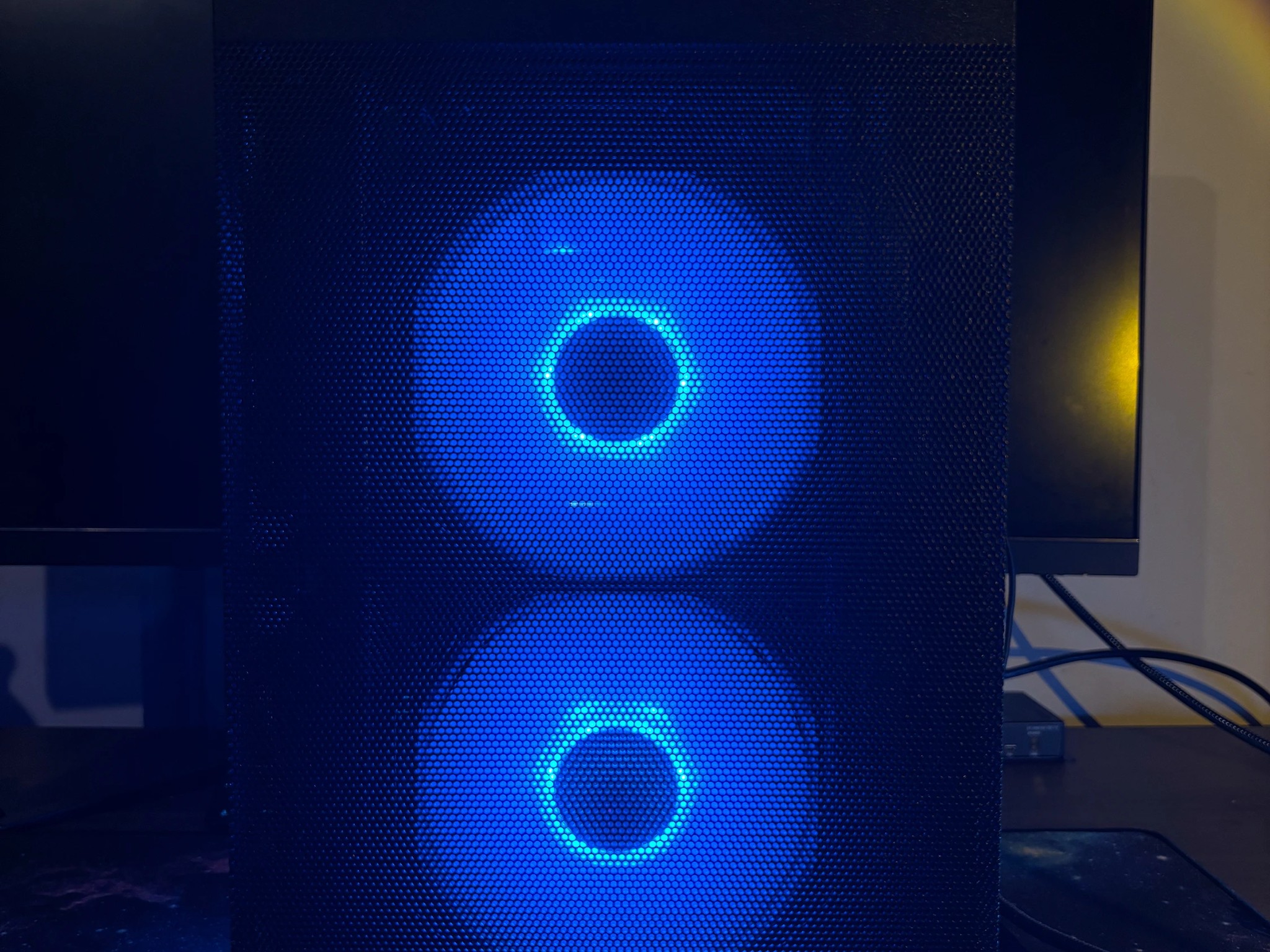 Micro Killer Custom Gaming PC - Ryzen 7 1800X / Radeon RX 5700XT