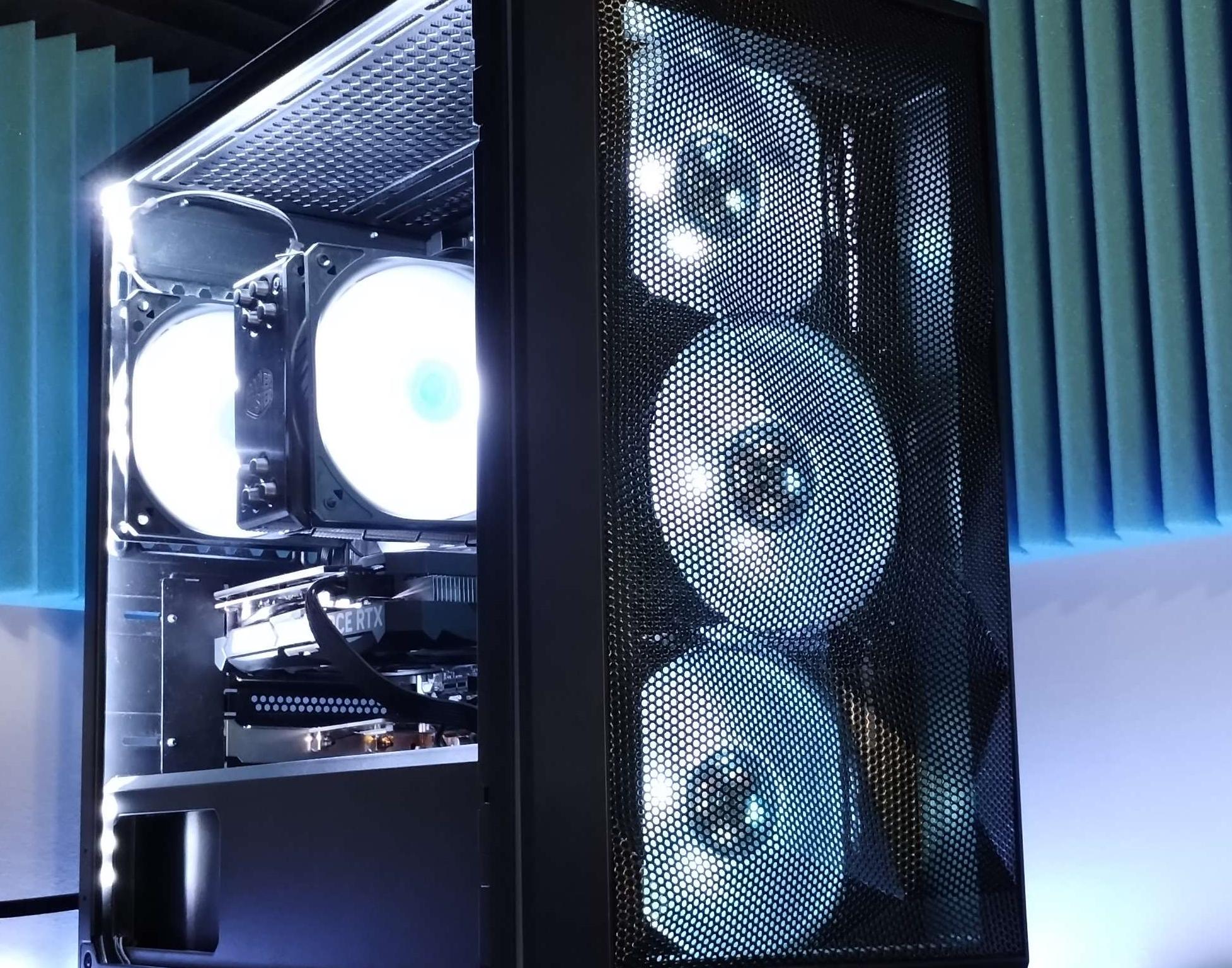Chroma: Ryzen 5 RTX4060 + 32GB + 1TB NVMe High-airflow build