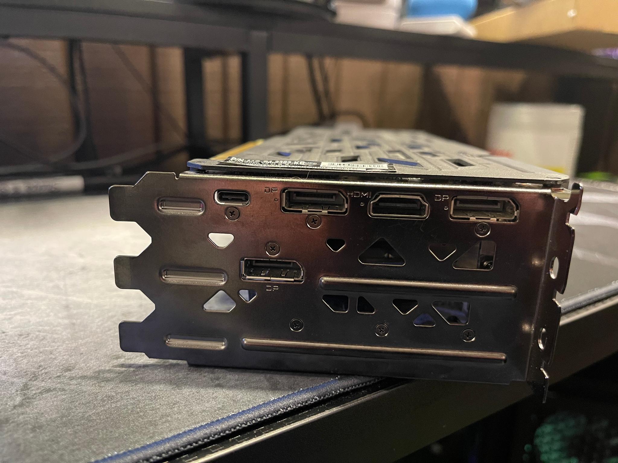 EVGA GeForce RTX 2080 Ti XC ULTRA GAMING