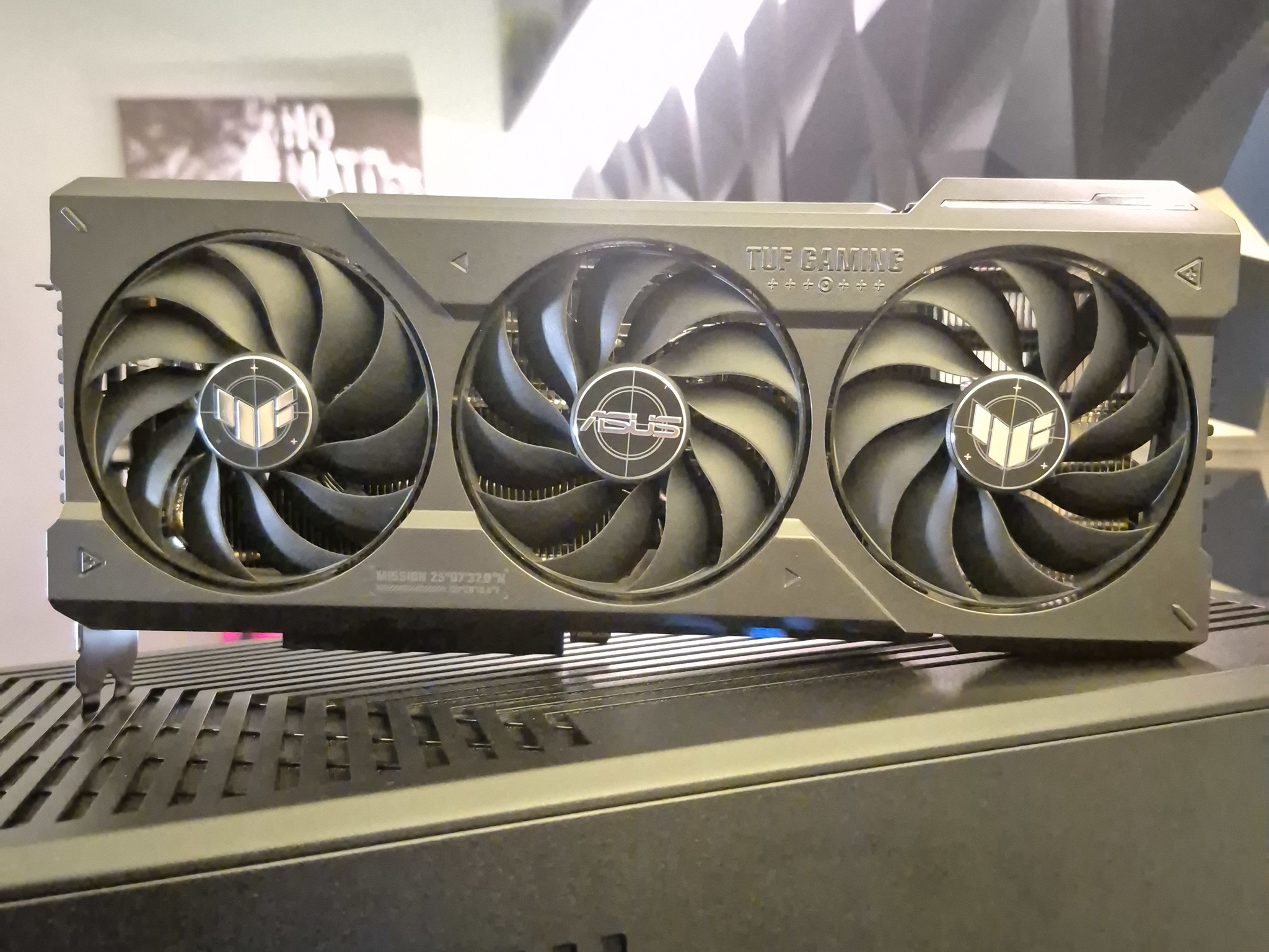 RTX 4070 TI SUPER
