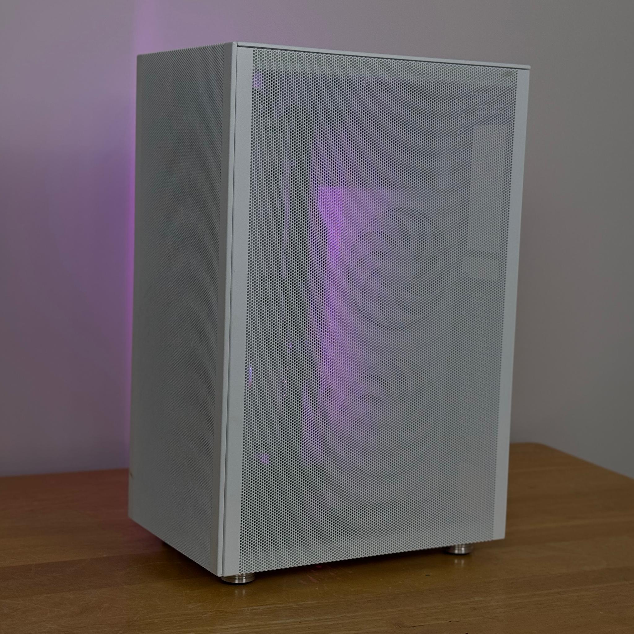 SUMMER SALE! RGB Watercooled ITX SFF Ryzen 5600X RX 6600 XT White and Black Gaming/Streaming Pc
