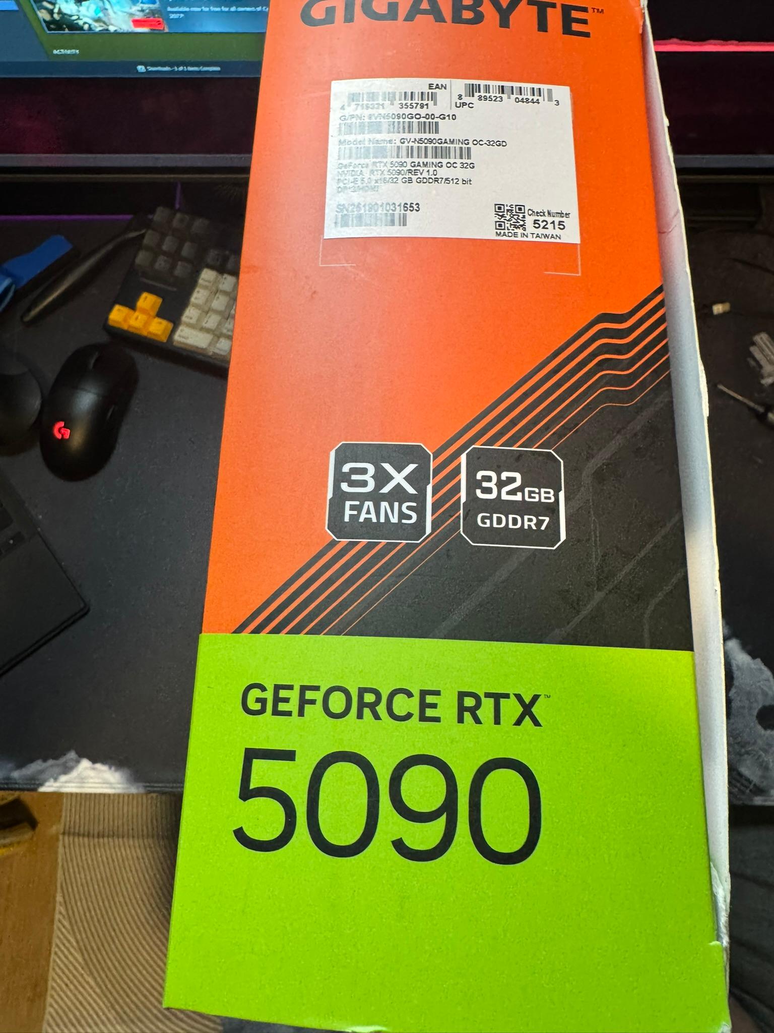 GIGABYTE GeForce RTX 5090 GAMING OC 32G