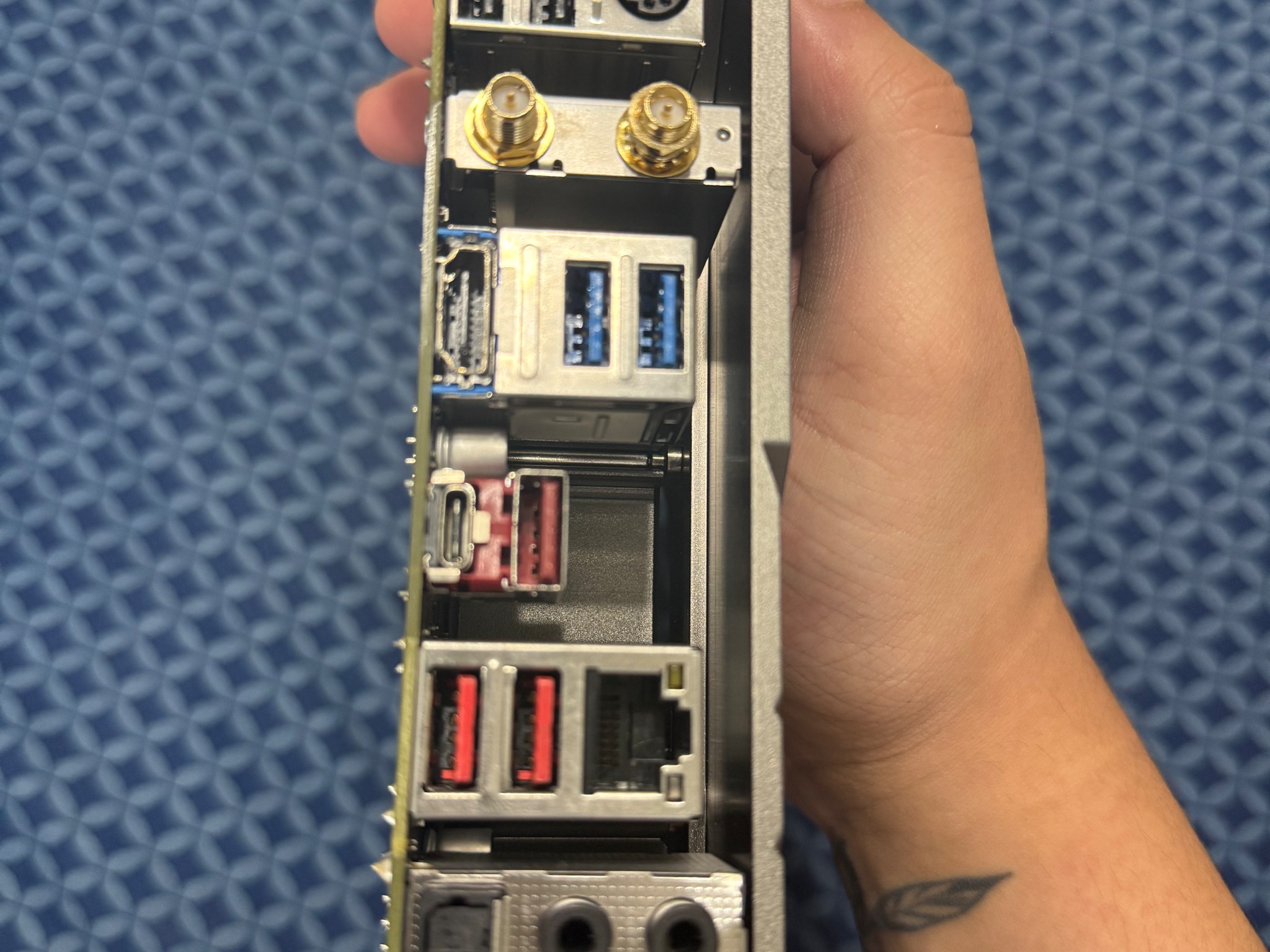 MSI MAG x570 Tomahawk WiFi