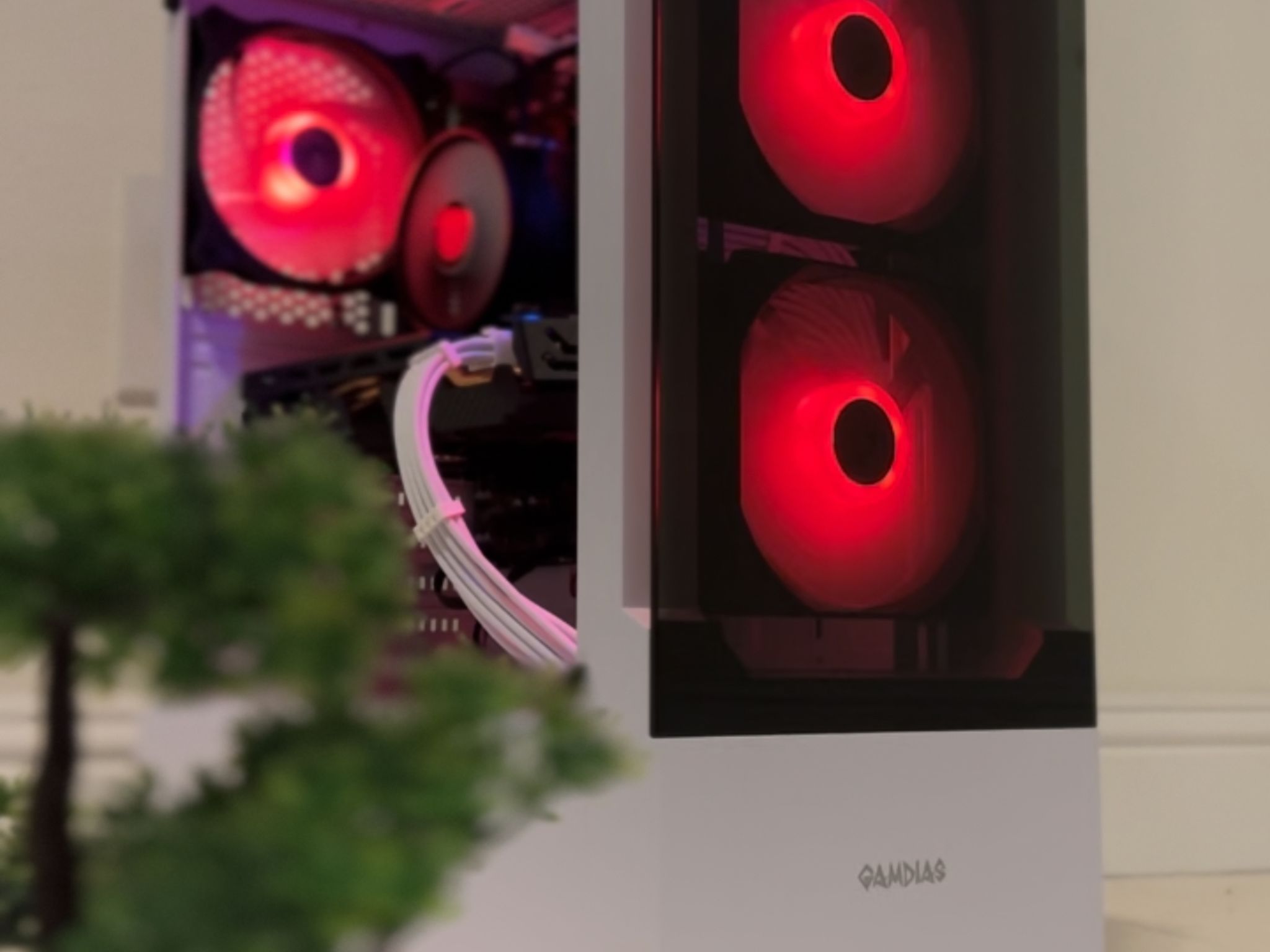 ❄️ Budget | RX 580 | i7 Equivalent | 16GB RAM | 512GB SSD