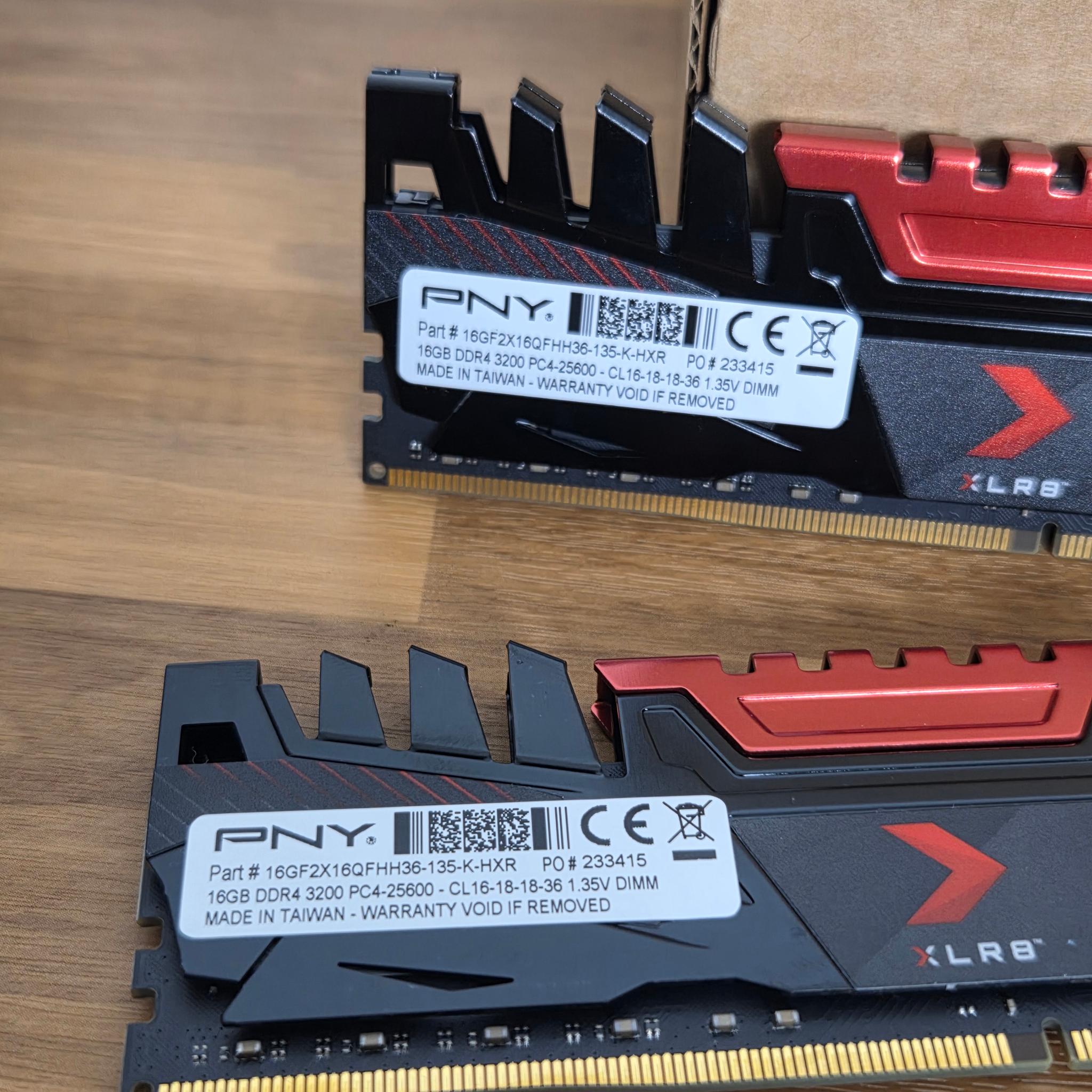 PNY XLR8 64 GB DDR4 (4x16) 3200Mhz