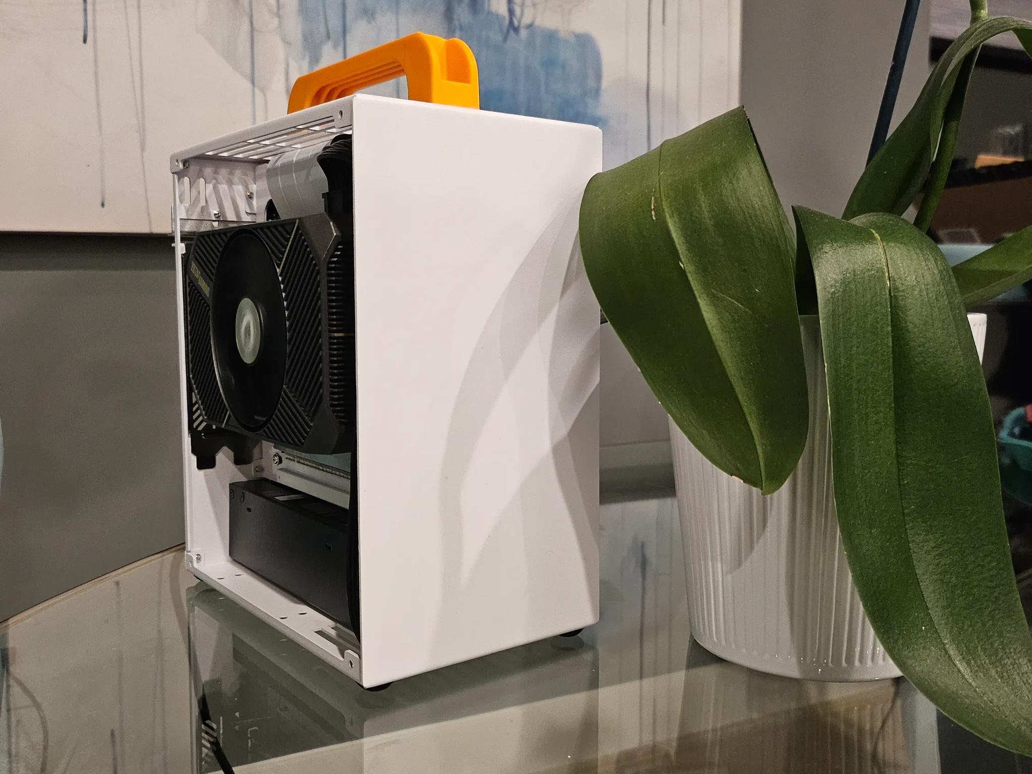 Gaming/Streaming Mini PC - R9 7945HX/RTX 5060