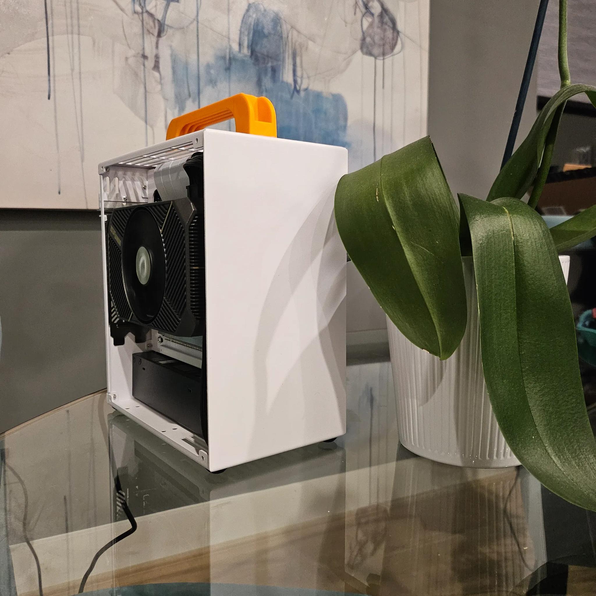 Gaming/Streaming Mini PC - R9 7945HX/RTX 5060