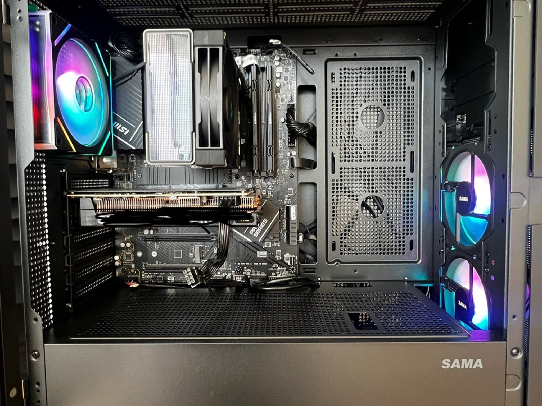 ⛰️Ventura-X⛰️ RYZEN 7 7700X-RTX 5070-32GB RAM DDR5, CHEAPEST PC WITH A SCREEN!