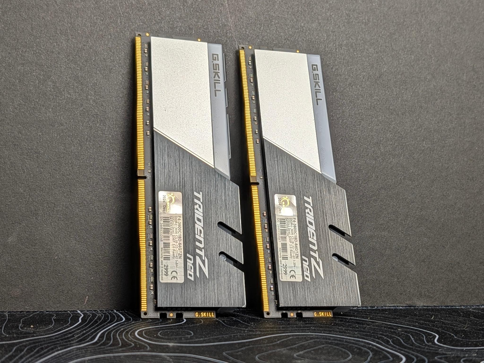 G.Skill Trident Z RGB 64GB (2 x 32 GB) DDR4-3600 CL18
