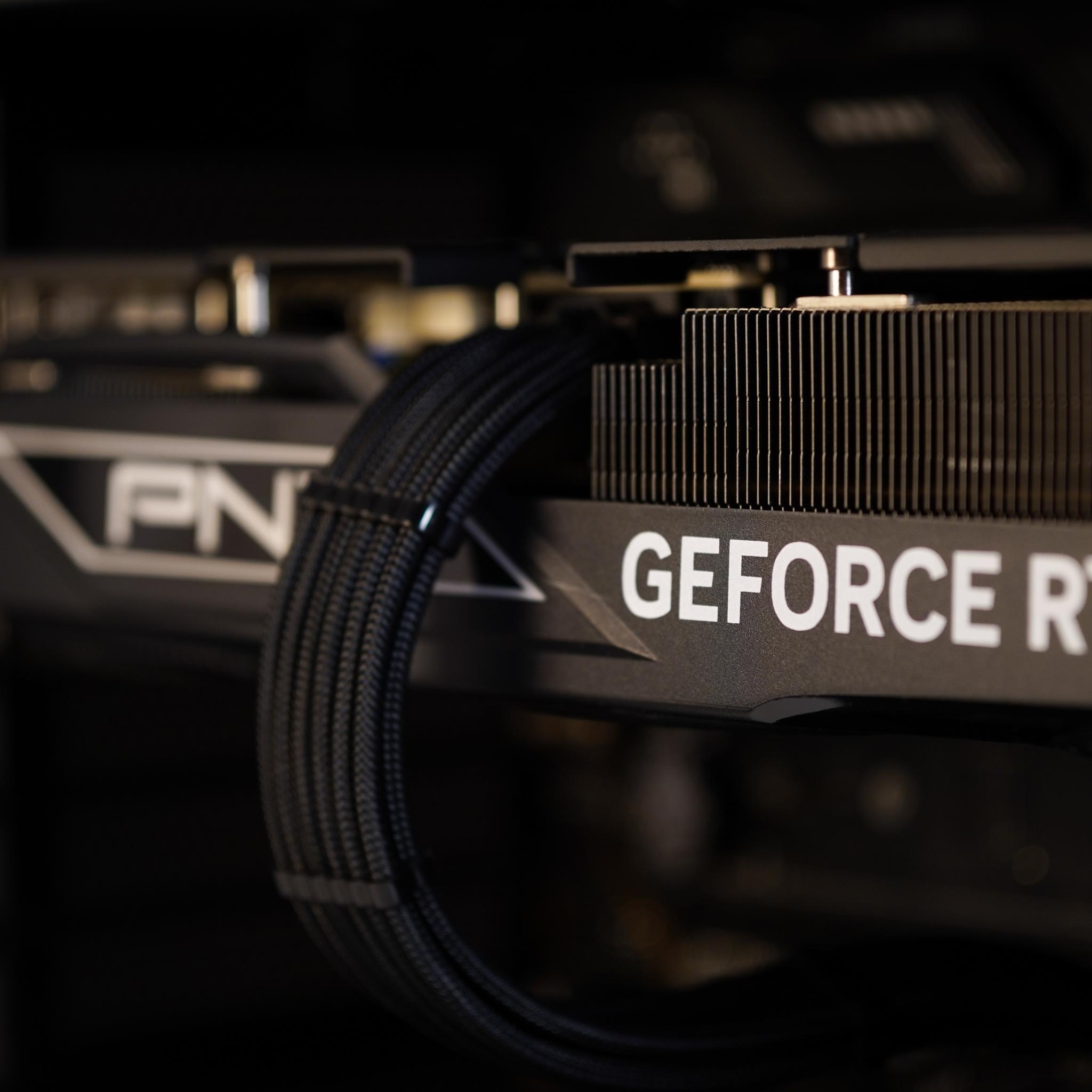 Graphite | 32 dBA | High end Gaming PC | RTX 5080 | Ryzen 9700X | 64GB DDR5 | 4TB NVMe |