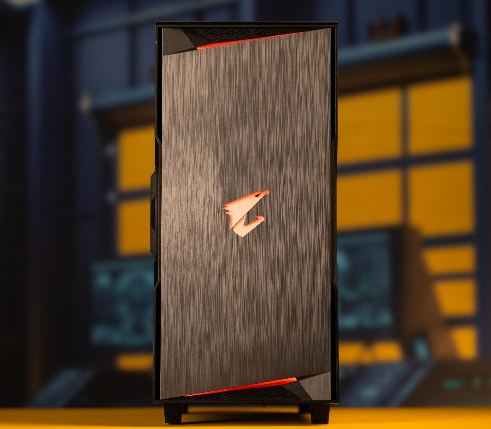 “GigaWhat” RX 7600 XT Ryzen 7 16GB Windows 11 Pro 1TB Gaming PC Powerhouse