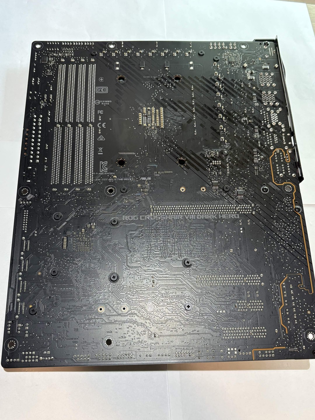 ASUS ROG Crosshair VIII Dark Hero X570 AM4 Motherboard Tested