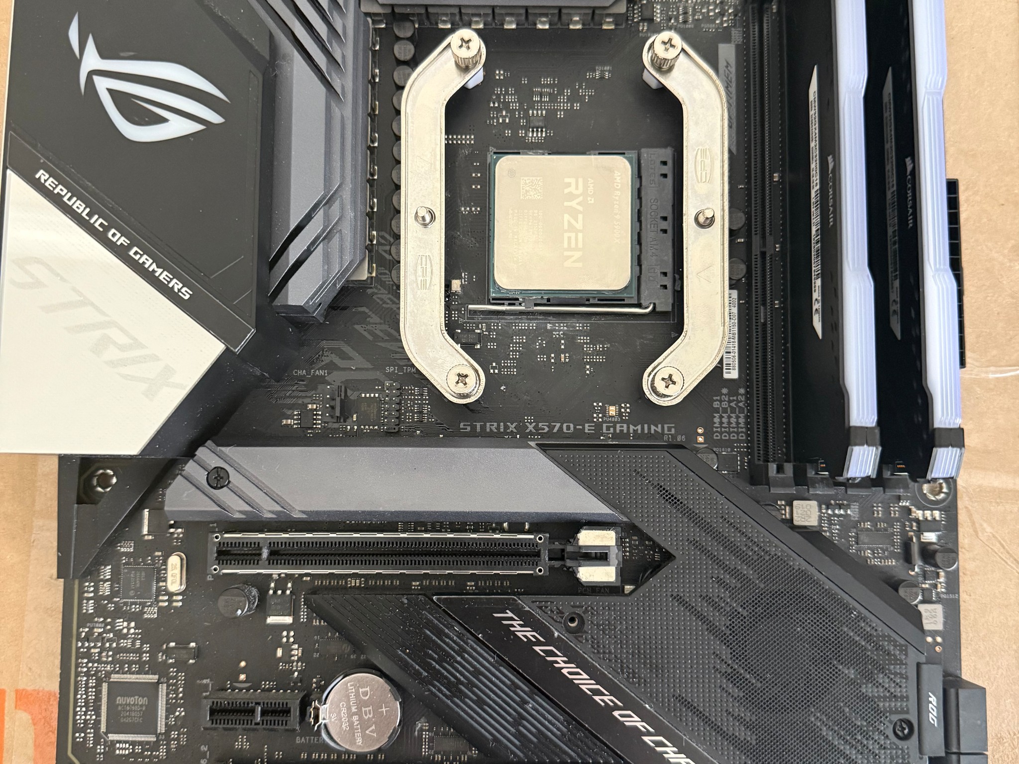 ROG X570 - 5900X -32GB RAM 3200MT/s