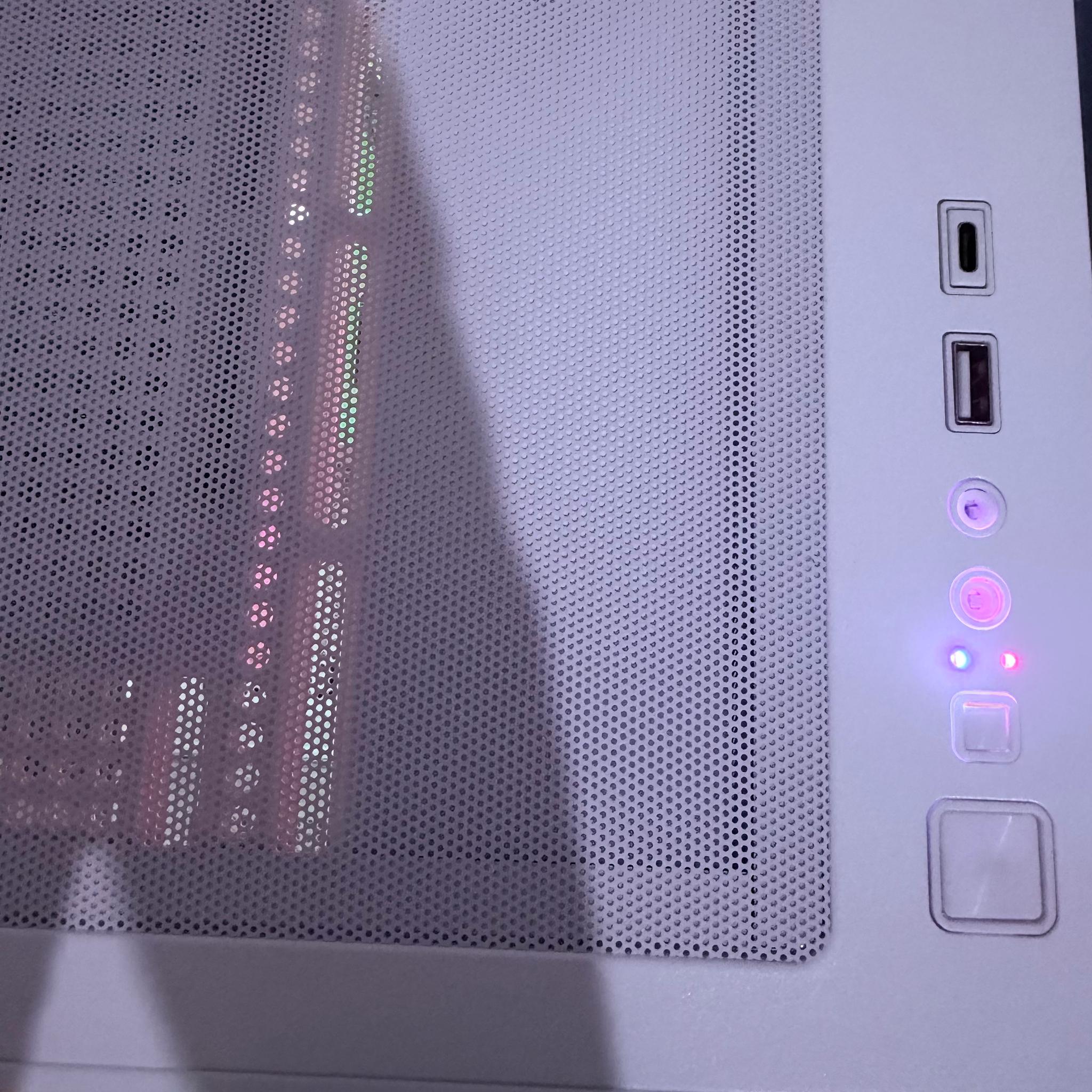 ⚪️"StarFall"🌈| 1440p Gaming | Ryzen 5 5600X | RTX 3070 | 32GB Ram | 512GB Storage | Free Shipping