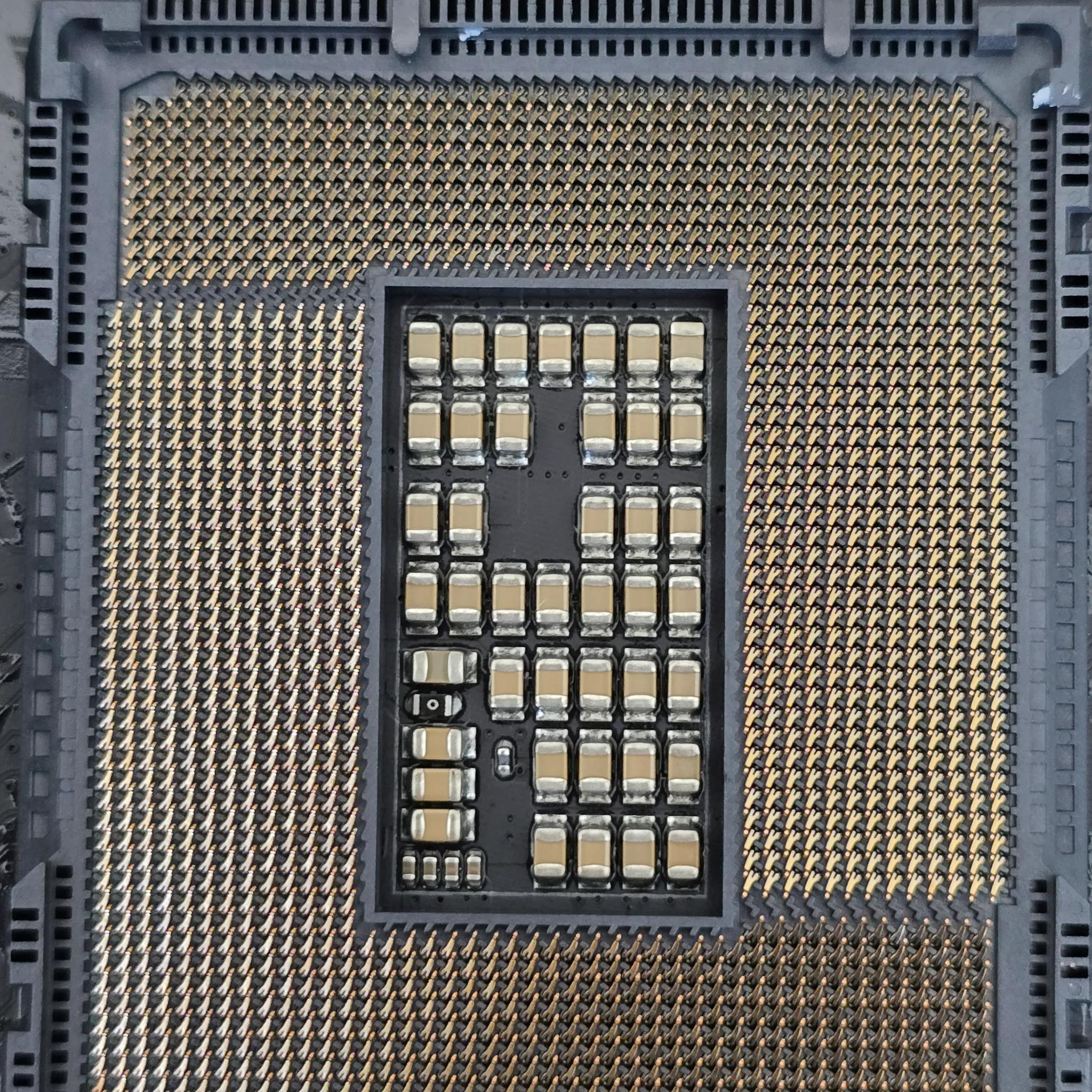 Intel 12900k and ASUS Z690 Motherboard and DDR 5 RAM